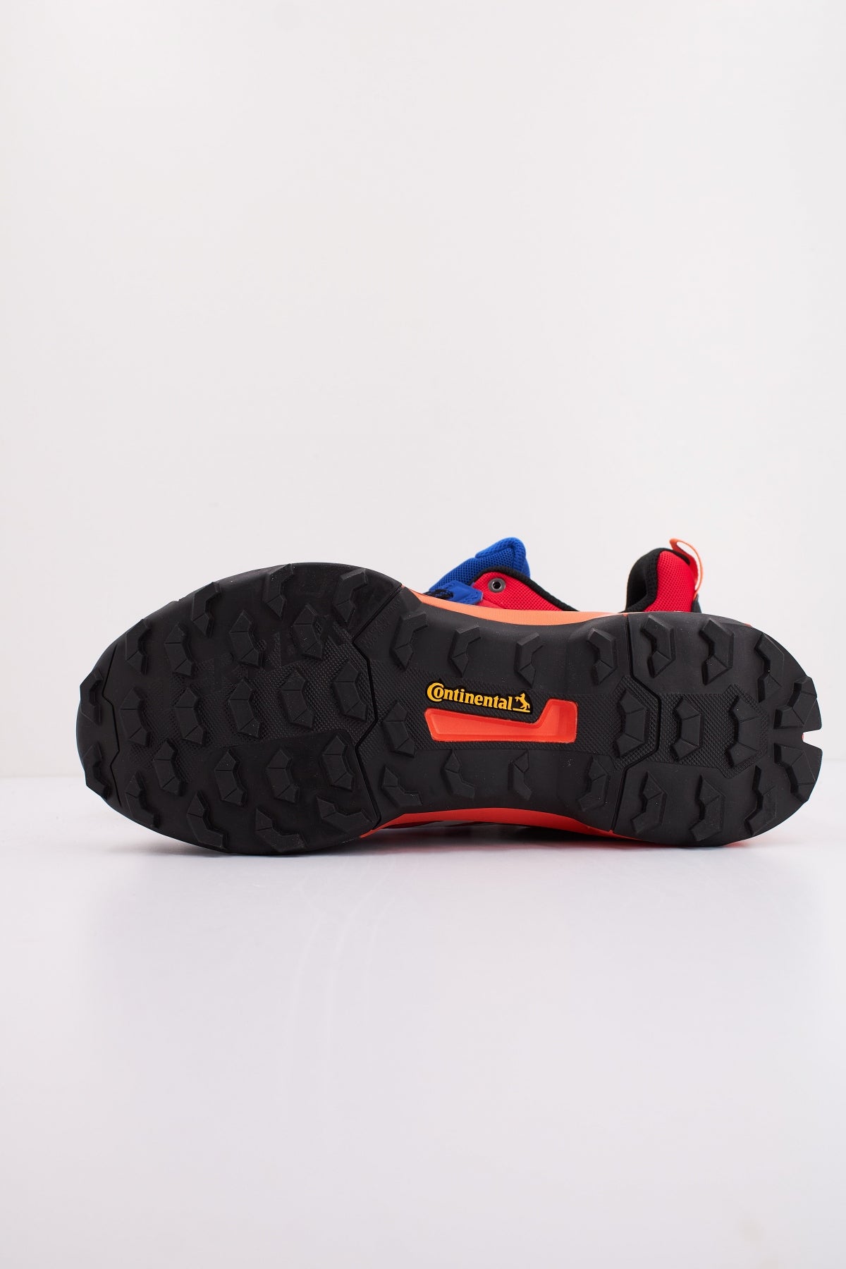 ADIDAS TERREX AX GTX en color ROJO (5)