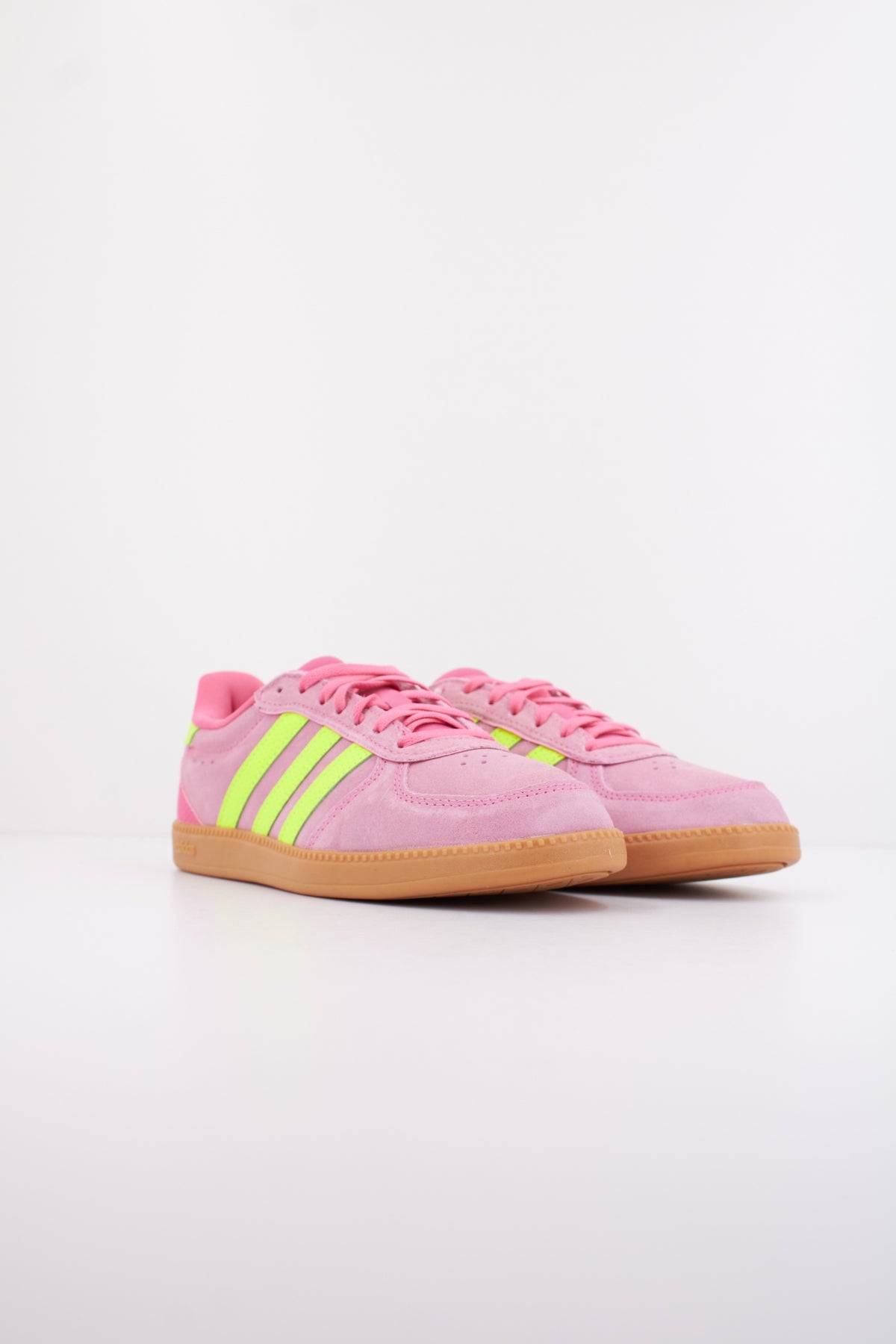 ADIDAS BREAKNET SLEEK en color ROSA (2)
