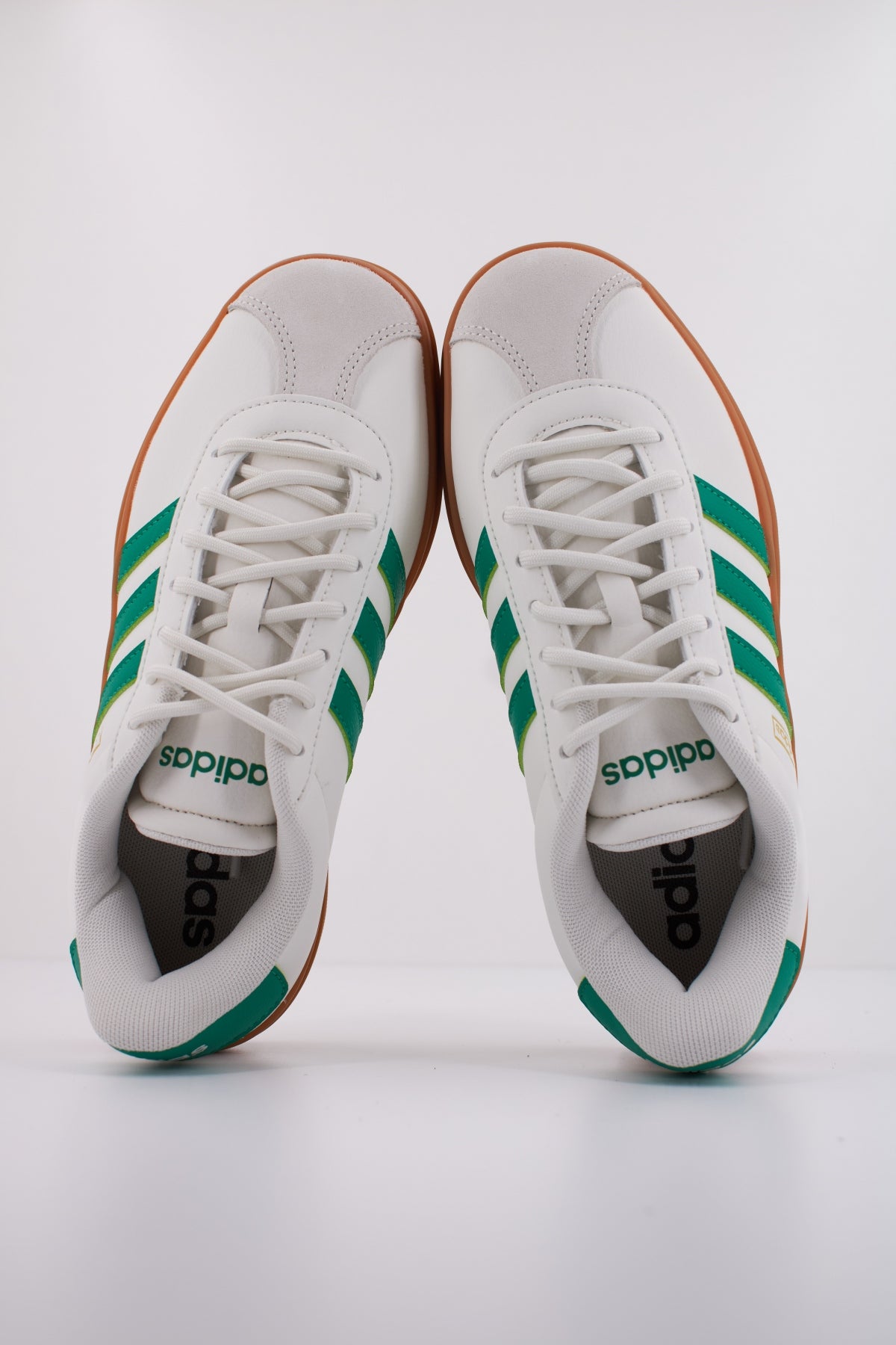 ADIDAS VL COURT BOLD en color BLANCO (3)