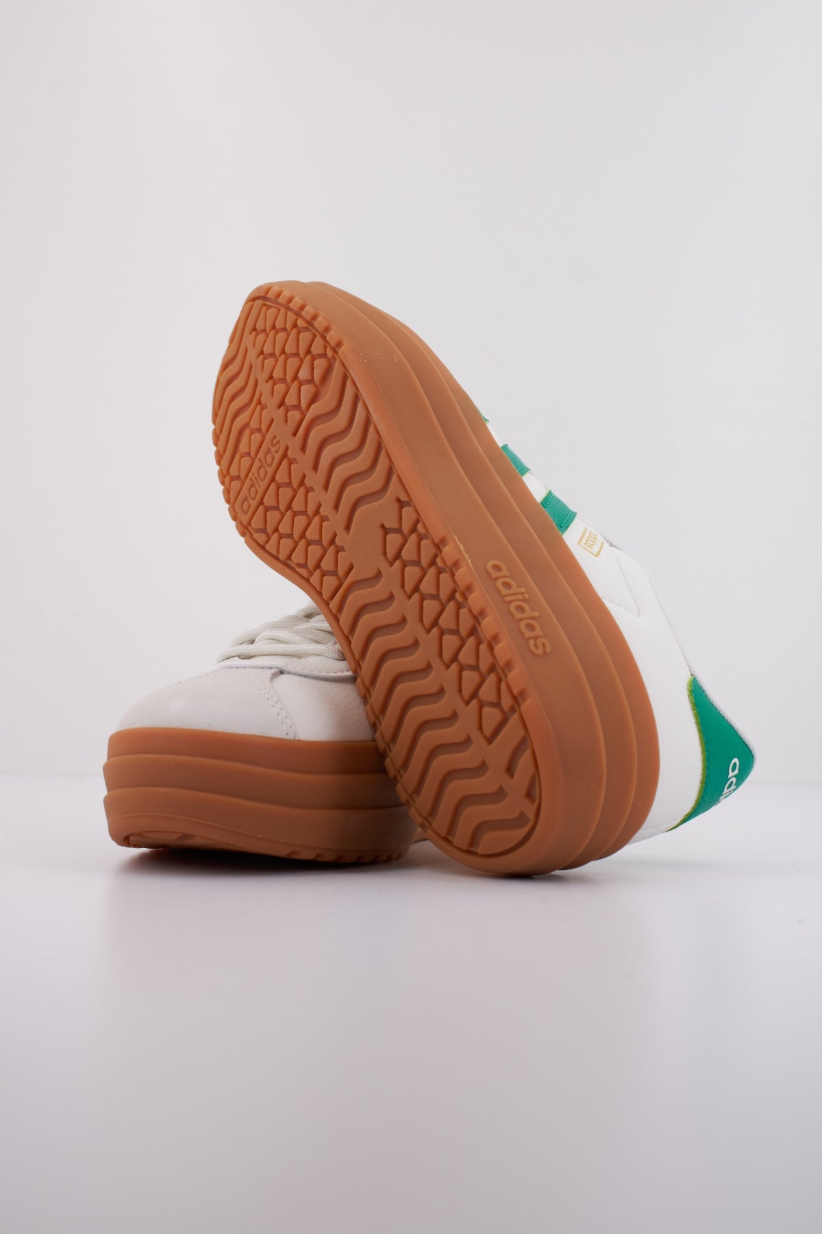 ADIDAS VL COURT BOLD en color BLANCO (5)
