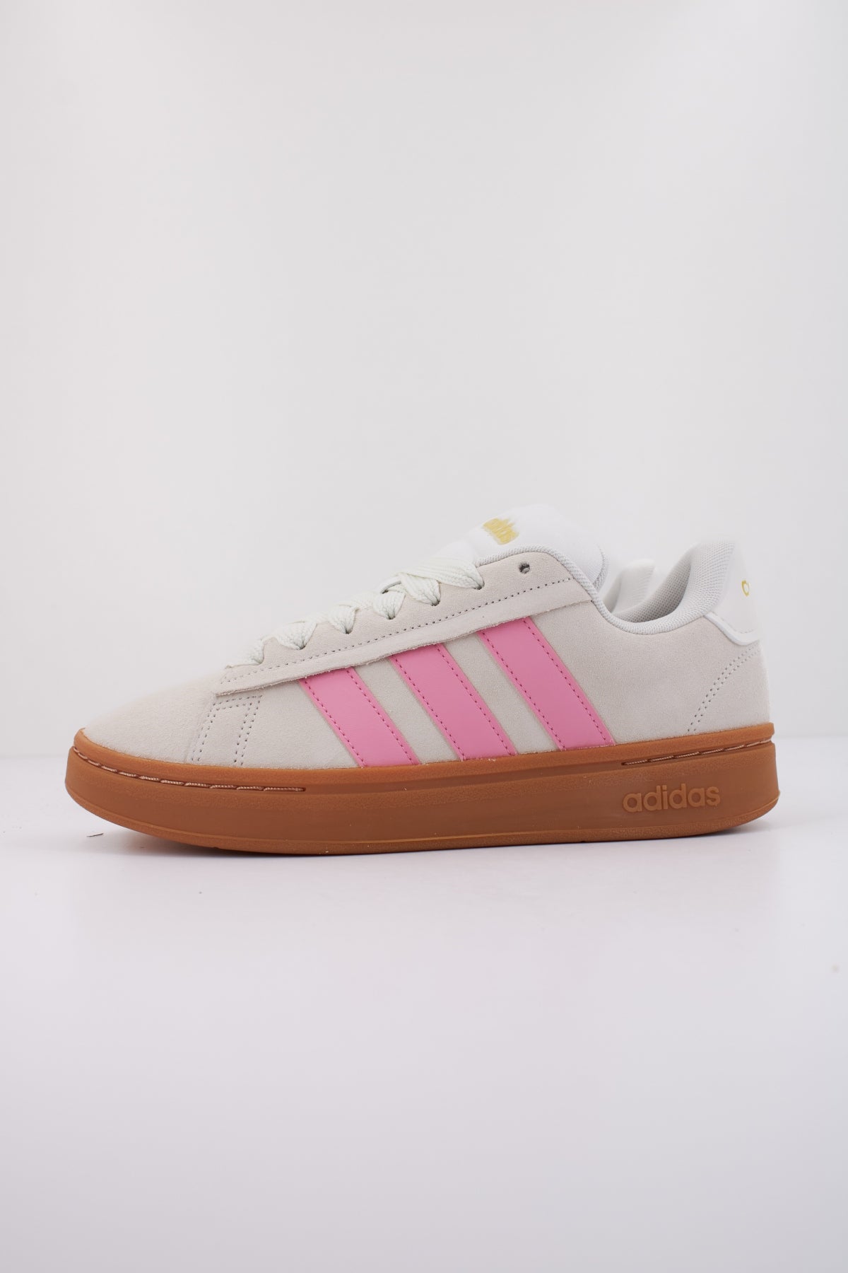 ADIDAS GRAND COURT ALPHA en color BLANCO (1)