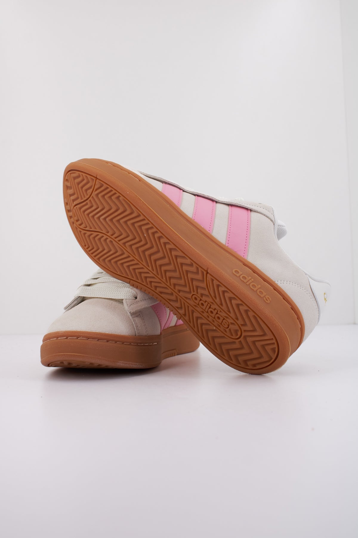 ADIDAS GRAND COURT ALPHA en color BLANCO (5)
