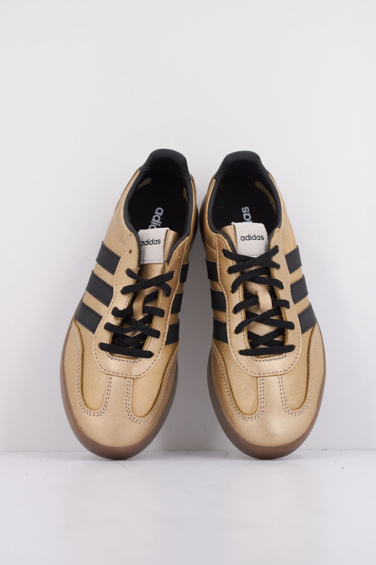 ADIDAS BARREDA DECODE LUX en color ORO (3)