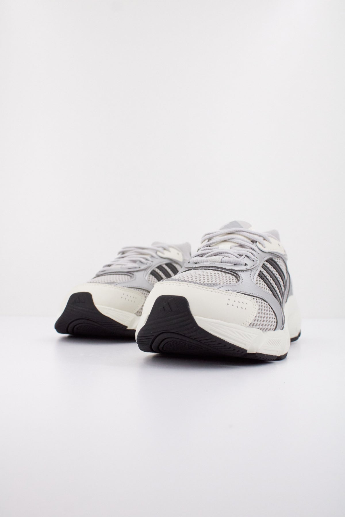 ADIDAS CRAZYCHAOS en color GRIS (2)