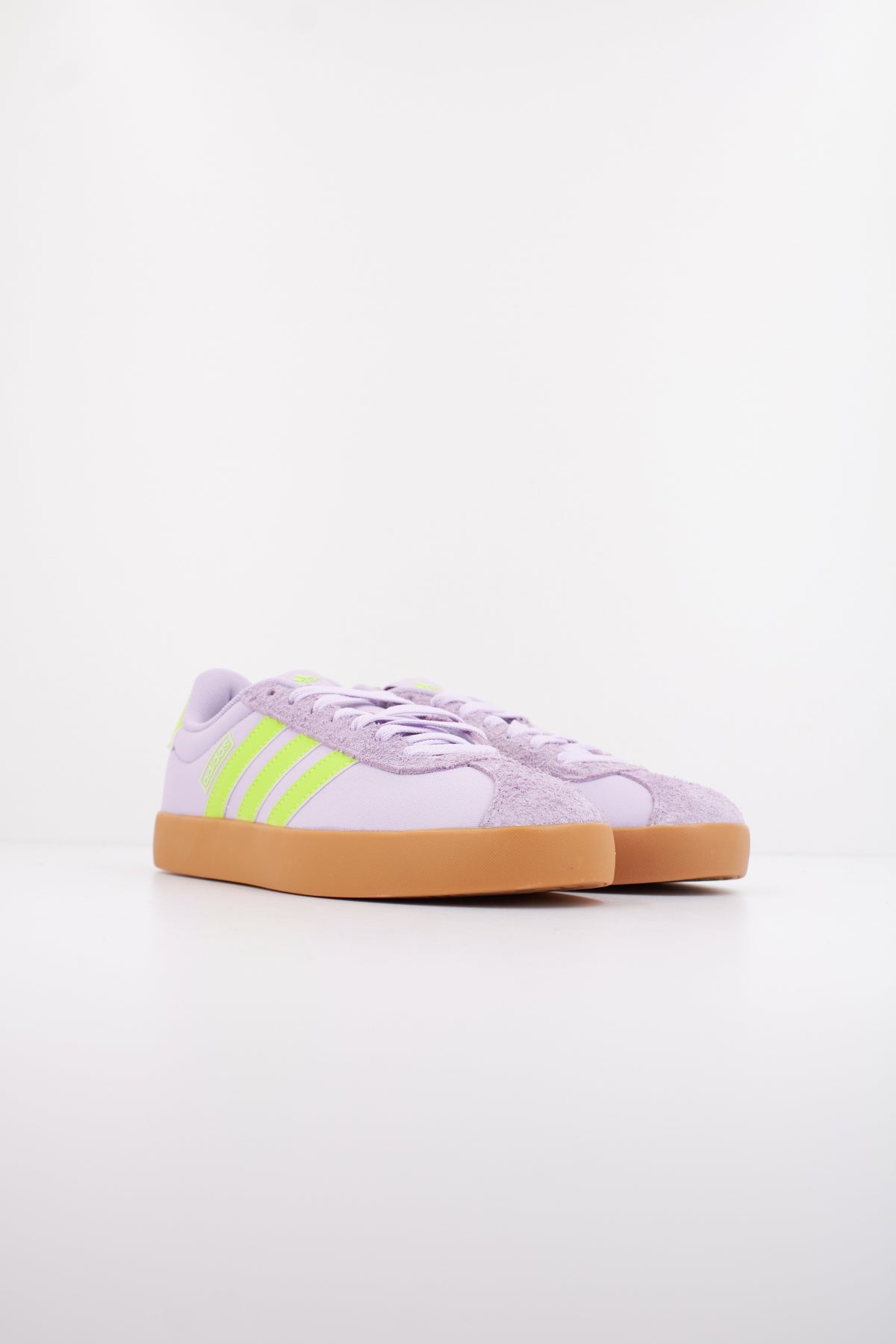 ADIDAS VL COURT . en color VIOLETA (2)