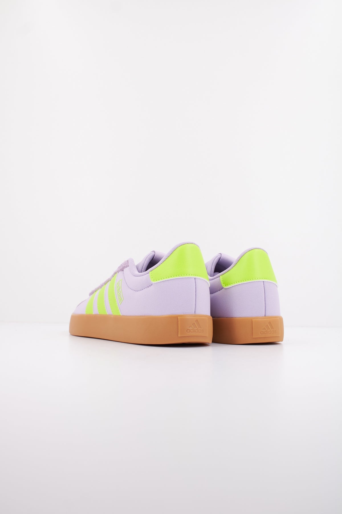 ADIDAS VL COURT . en color VIOLETA (4)