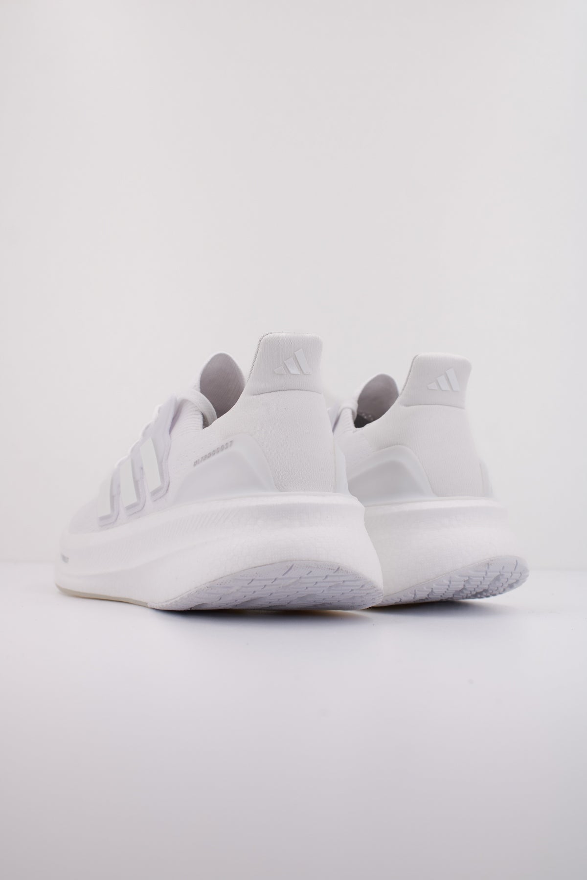 ADIDAS ULTRABOOST W en color BLANCO (4)