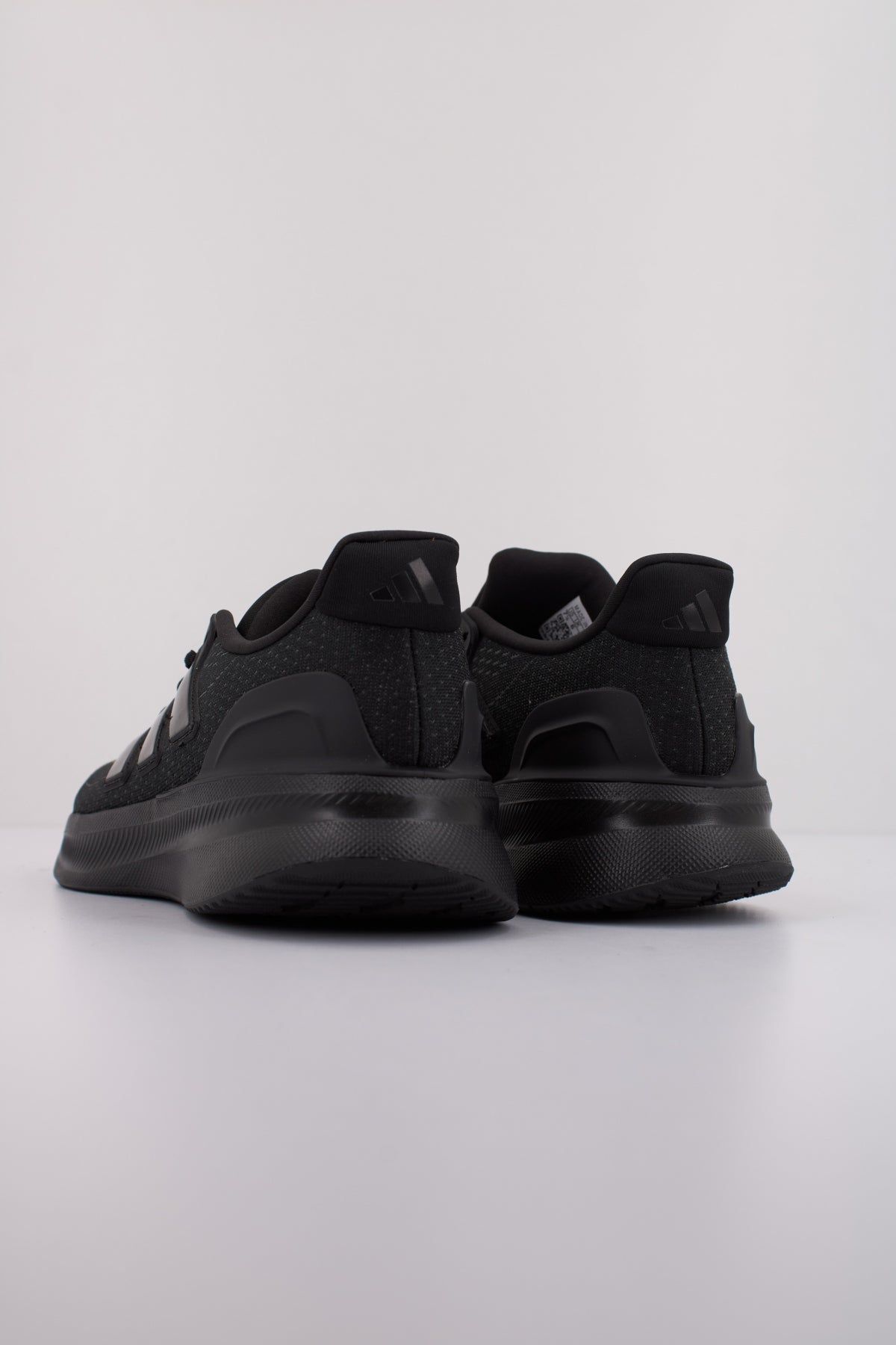 ADIDAS ULTRARUN W en color NEGRO (4)