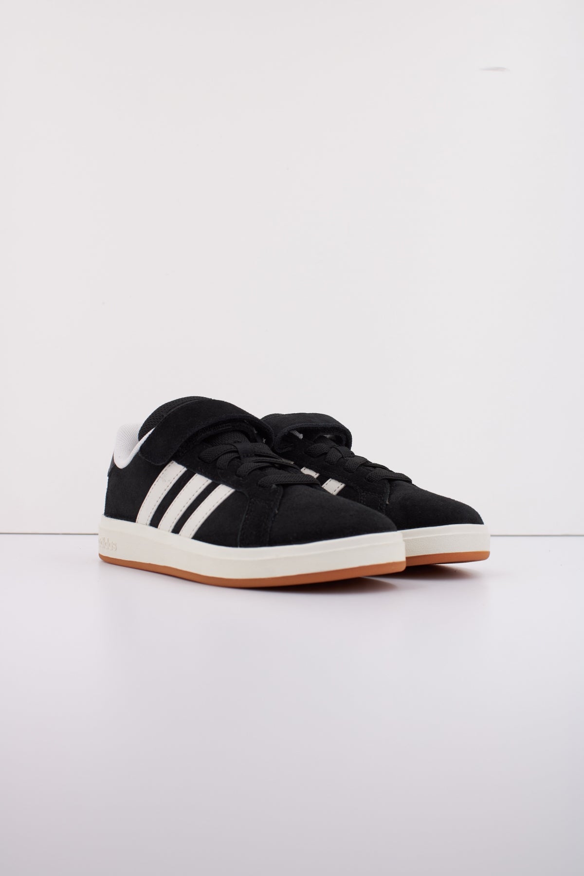 ADIDAS GRAND COURT s EL en color NEGRO (2)