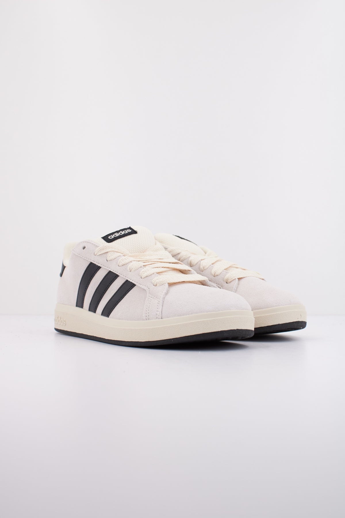 ADIDAS GRAND COURT s K en color BEIS (2)