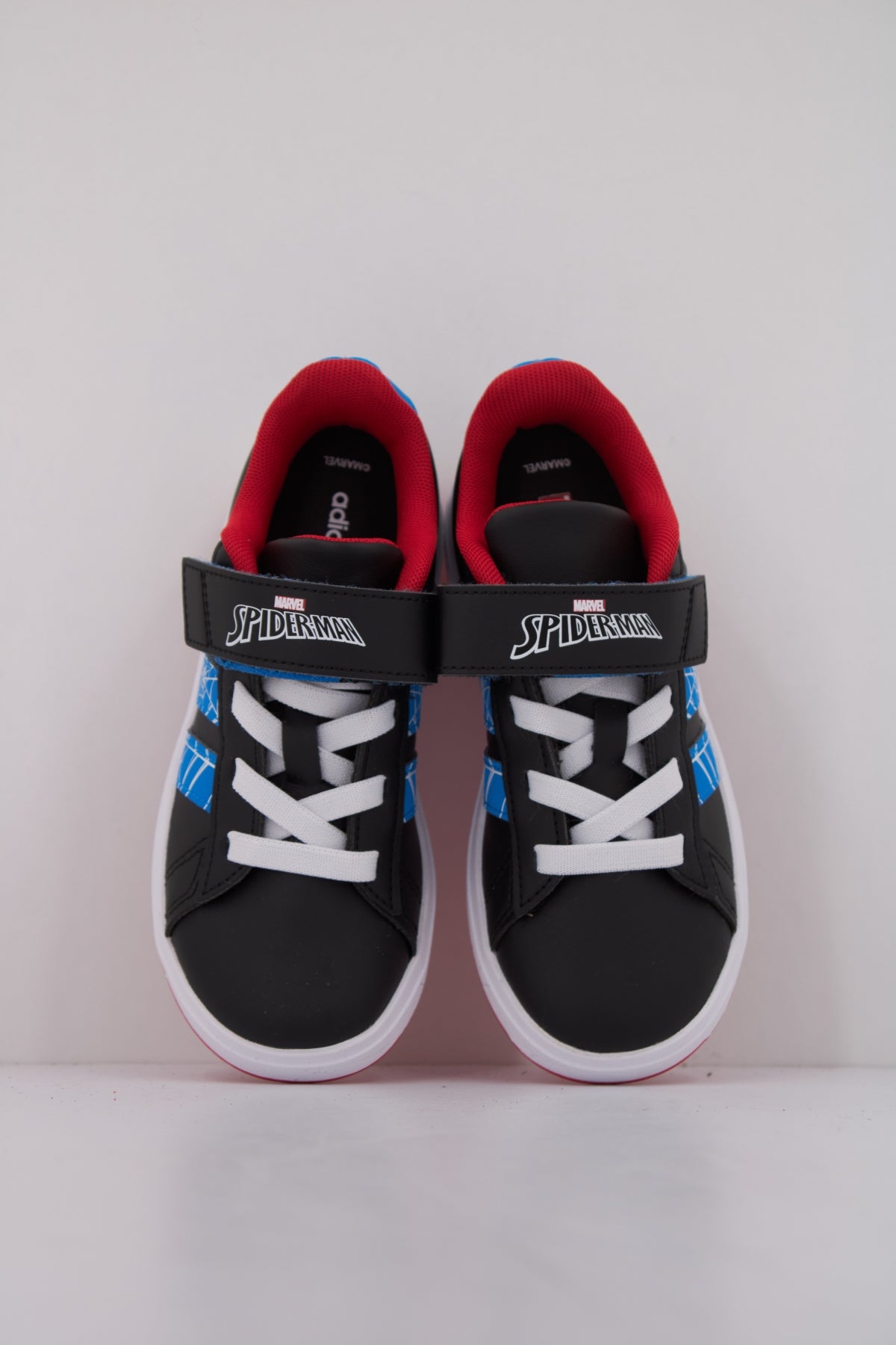 ADIDAS GRAND COURT SPIDER en color NEGRO (3)