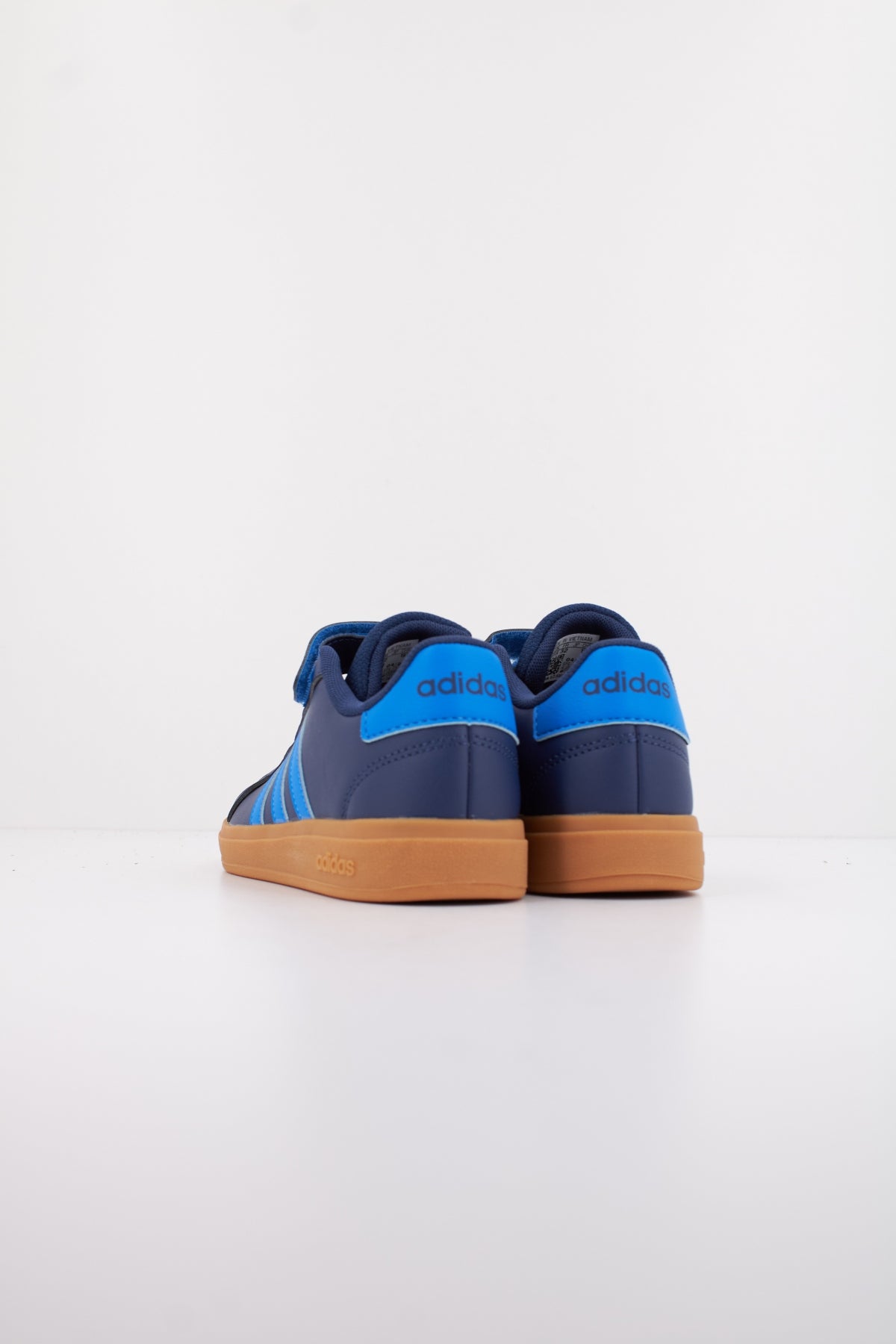 ADIDAS GRAND COURT . EL en color AZUL (4)