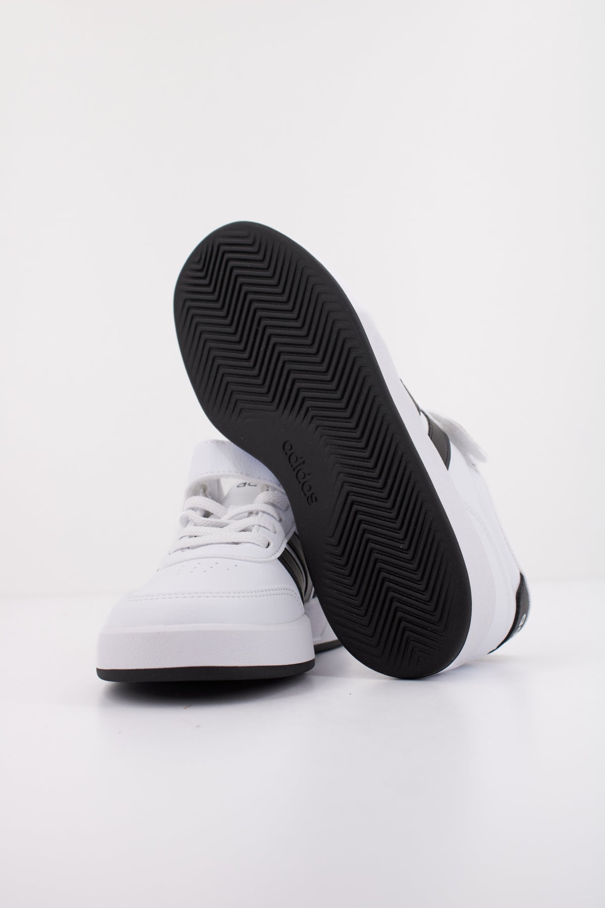 ADIDAS BREAKNET . EL C en color BLANCO (5)