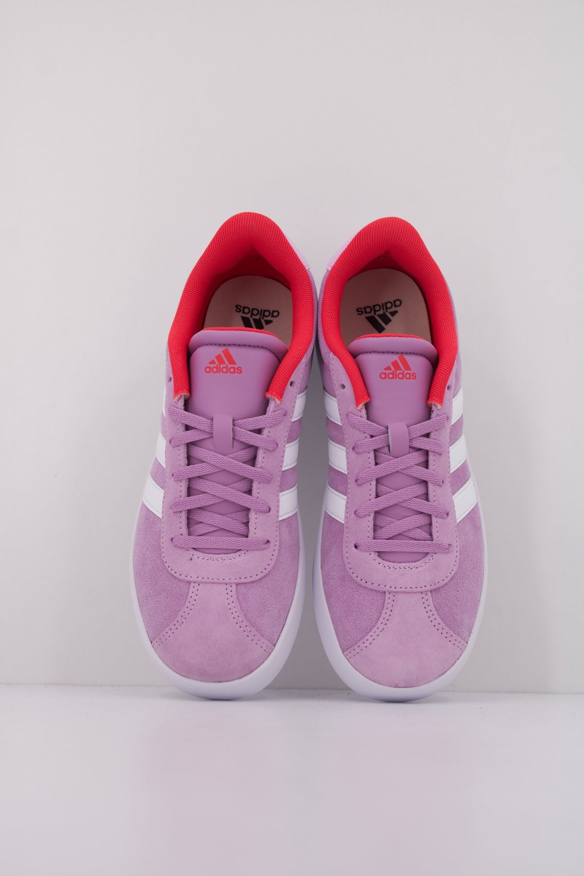 ADIDAS COURT . K en color VIOLETA (2)