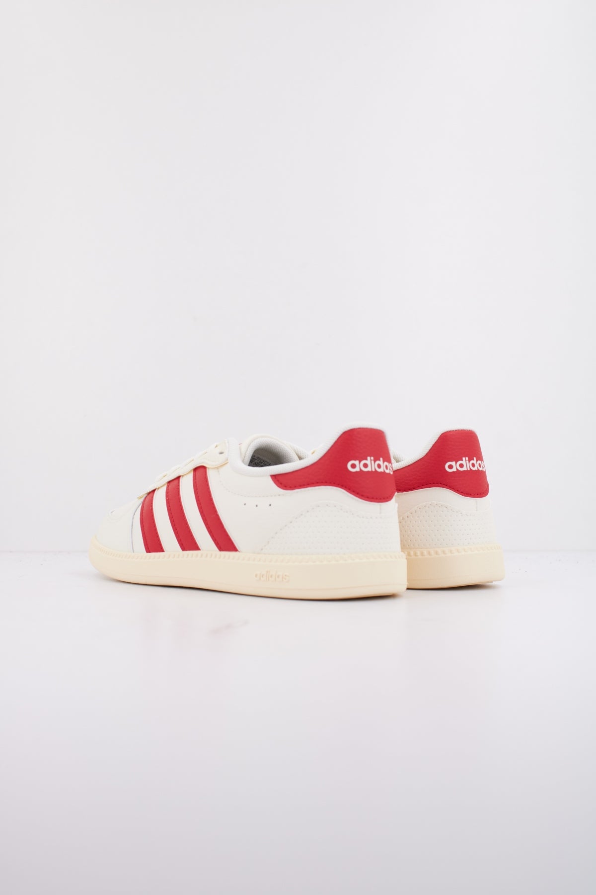 ADIDAS BREAKNET SLEEK J en color BLANCO (4)