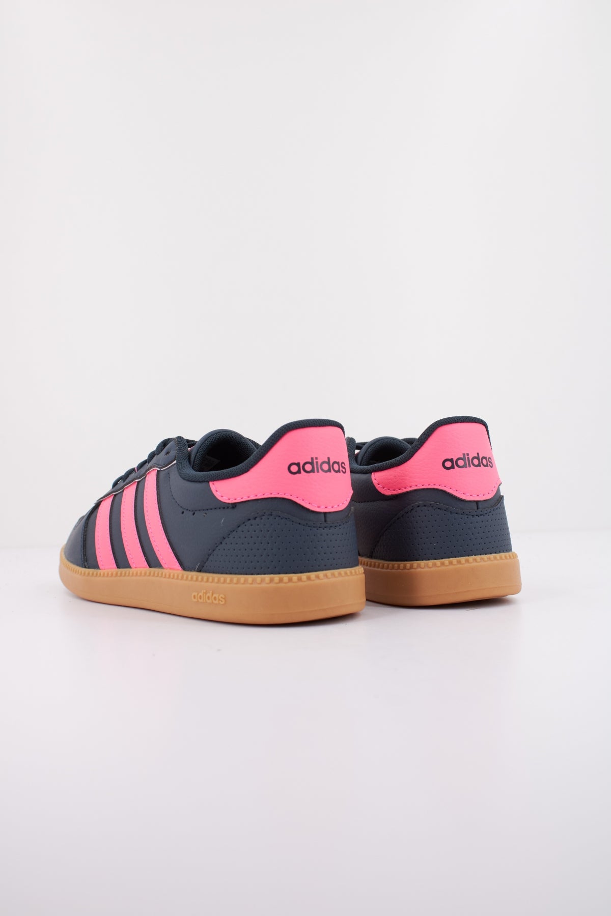 ADIDAS BREAKNET SLEEK J en color AZUL (4)