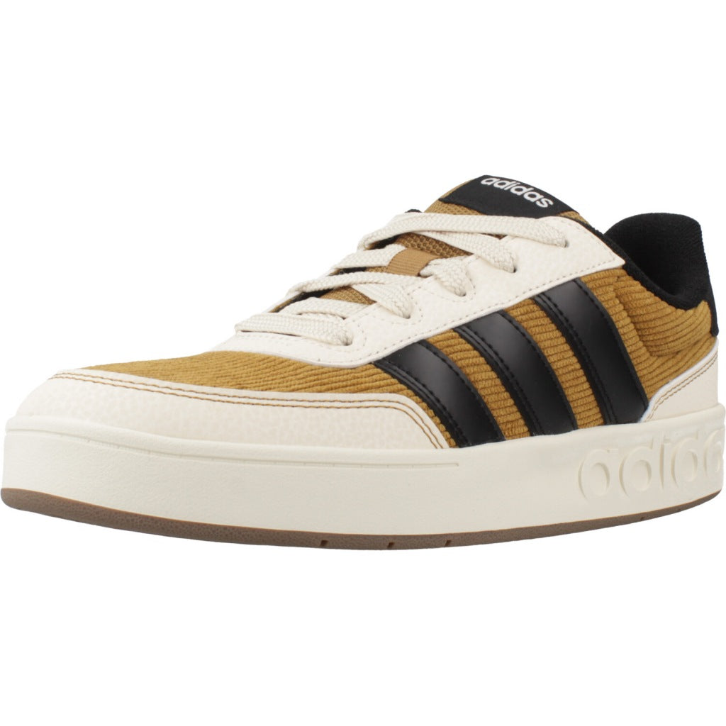 ADIDAS BREAKBASE J en color MARRON (1)