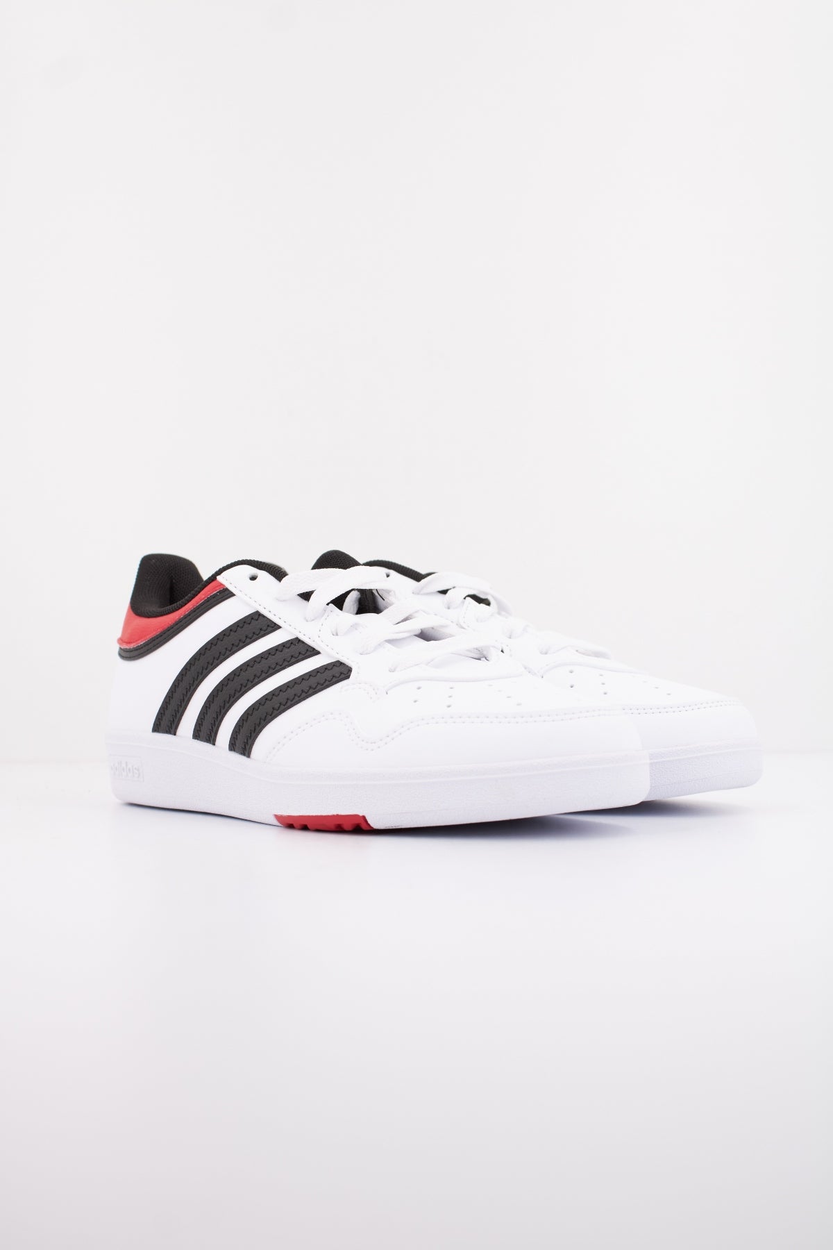 ADIDAS HOOPS . J en color BLANCO (2)