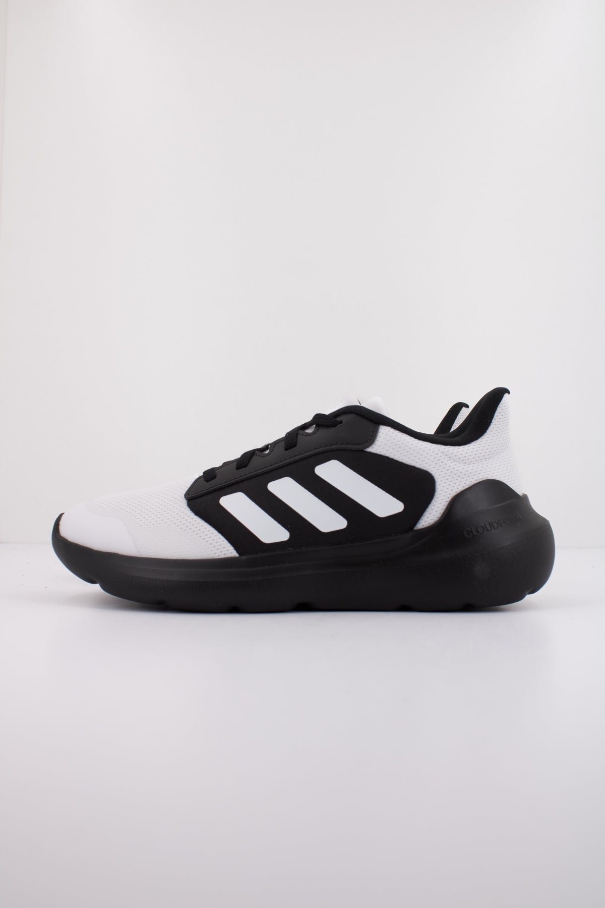 ADIDAS JR en color NEGRO (1)