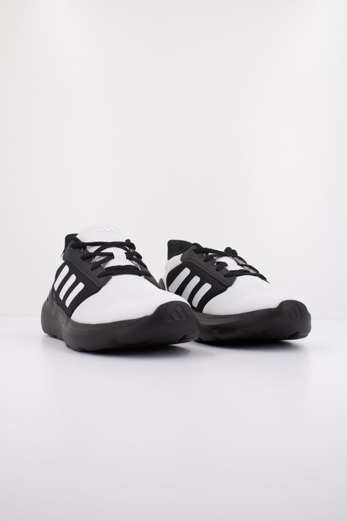 ADIDAS JR en color NEGRO (2)