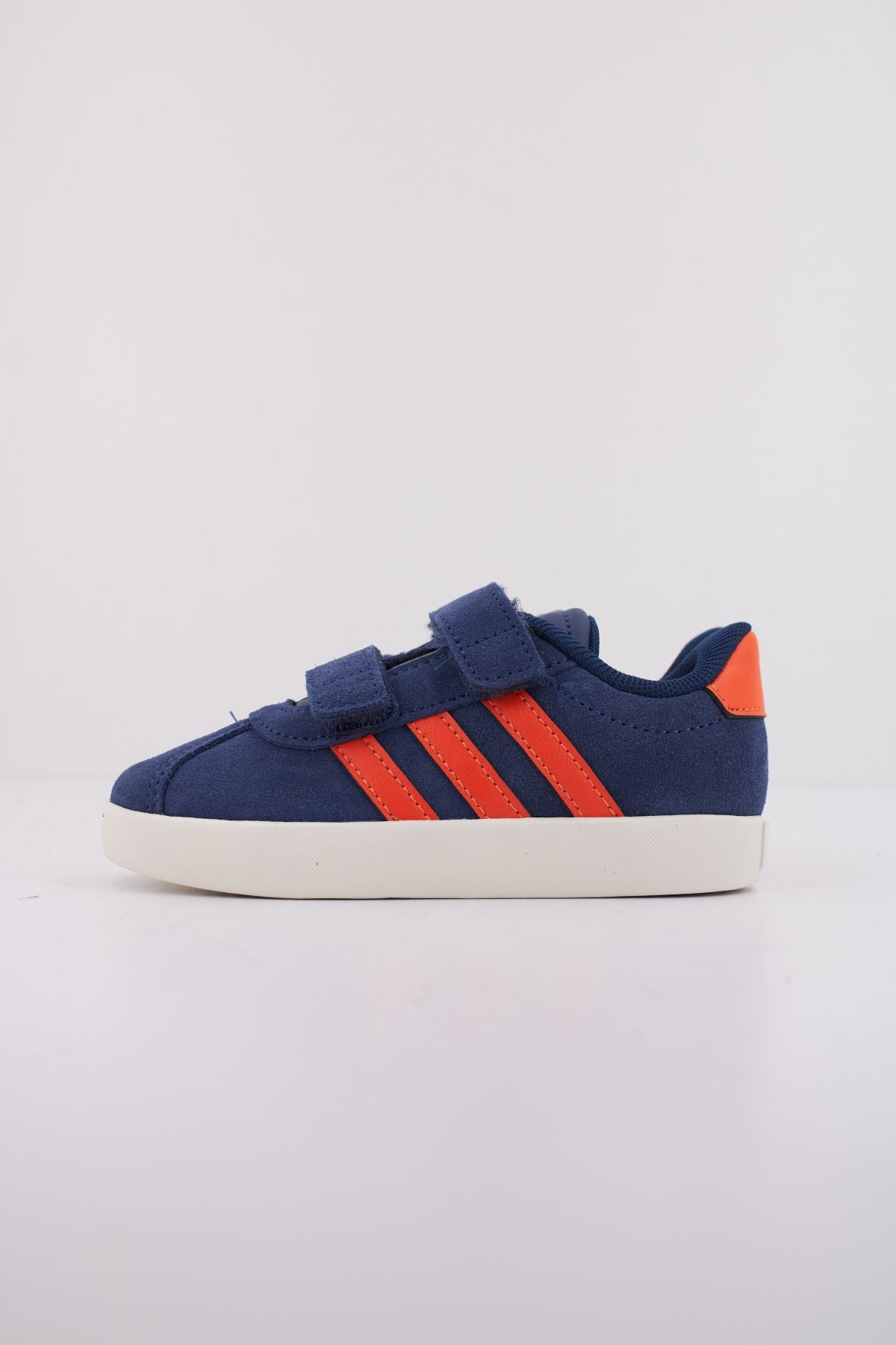 ADIDAS COURT . CF I en color AZUL (1)