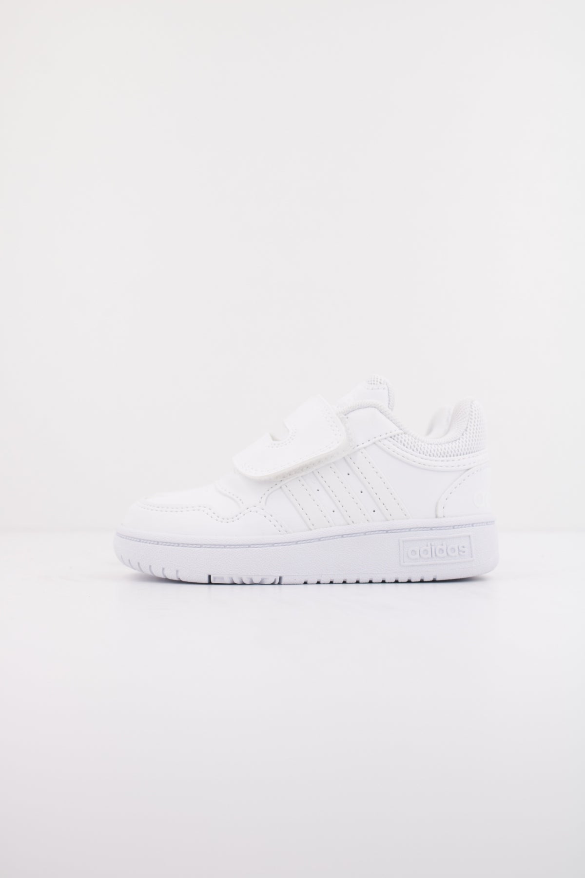 ADIDAS HOOPS . CF I en color BLANCO (1)