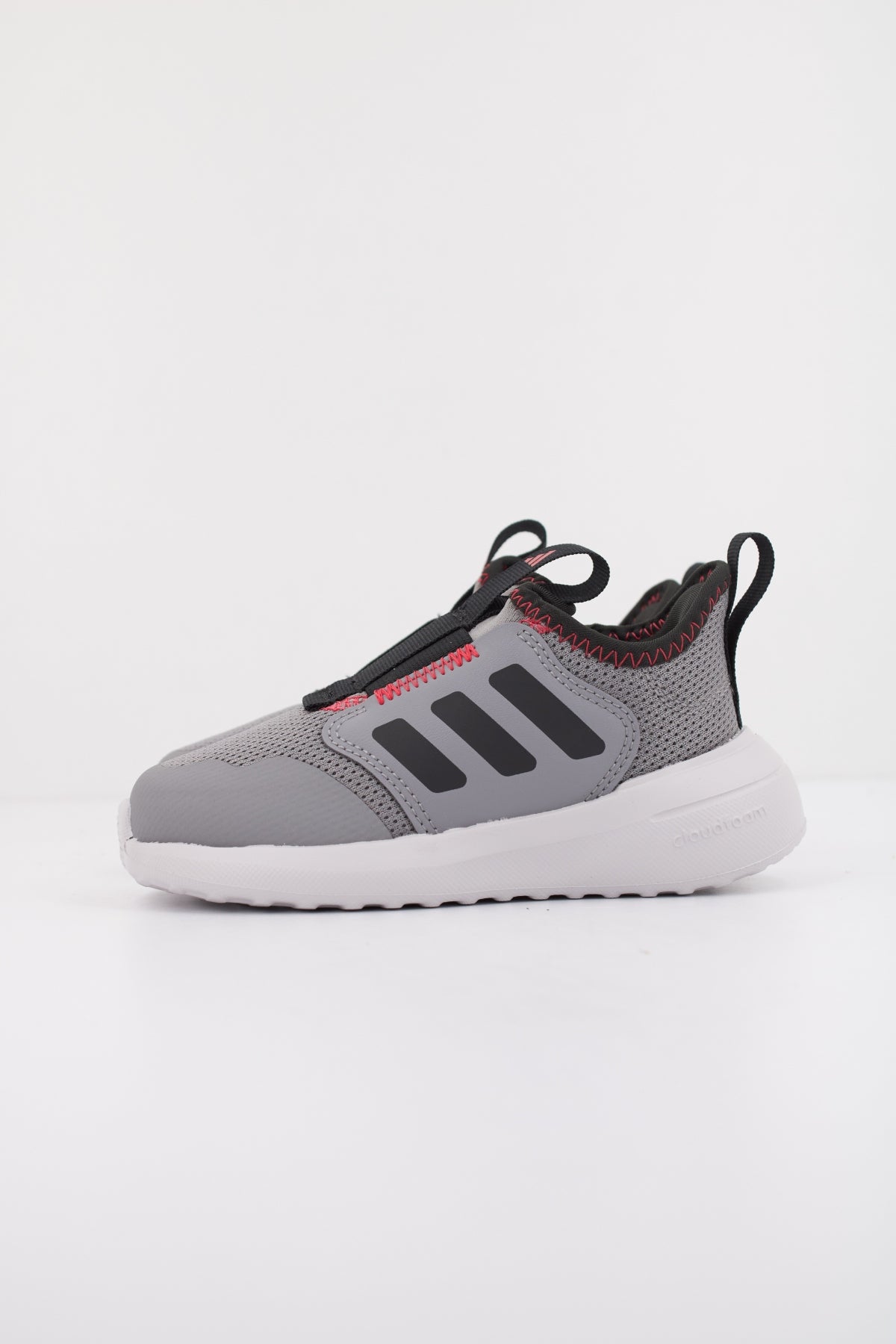 ADIDAS TENSAUR COMFORT AC en color GRIS (1)