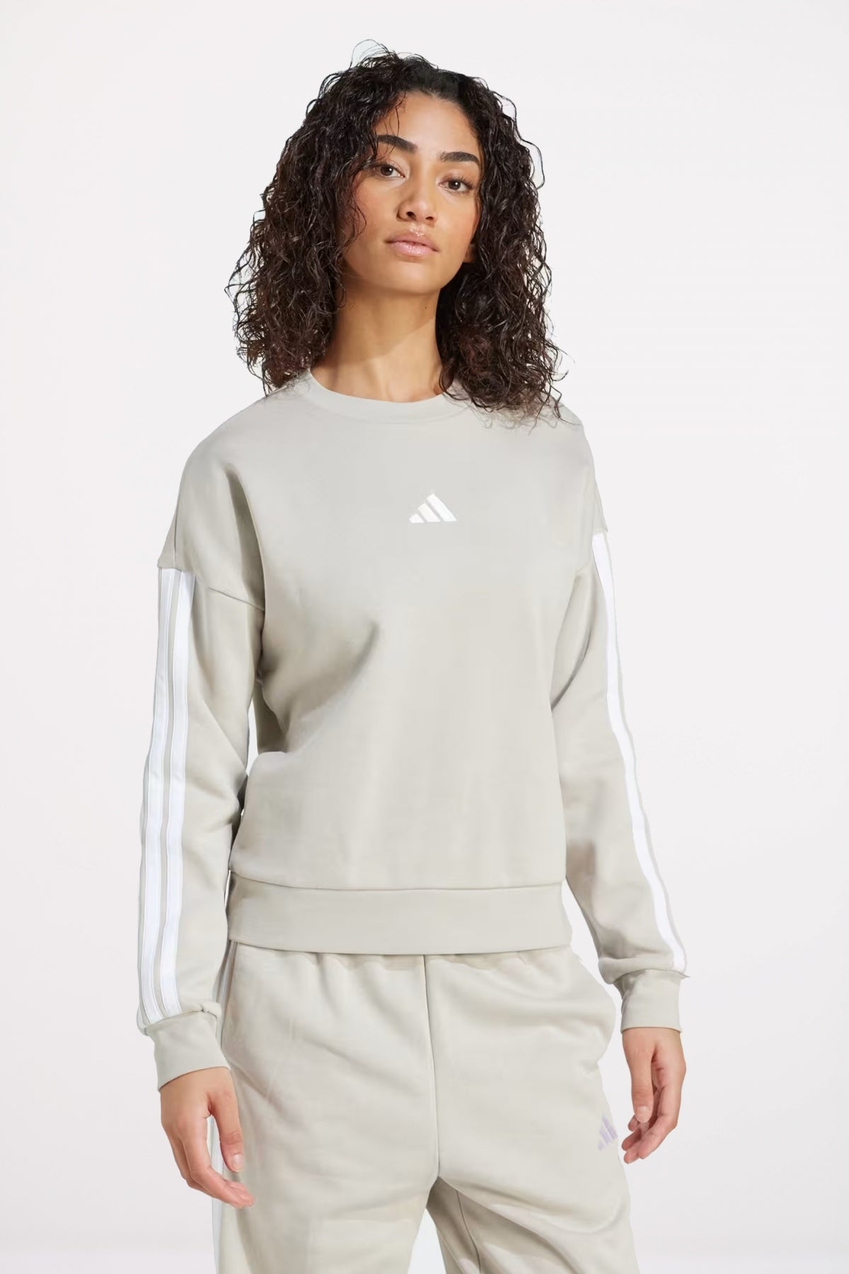 ADIDAS W S FL SWT en color BEIS (1)