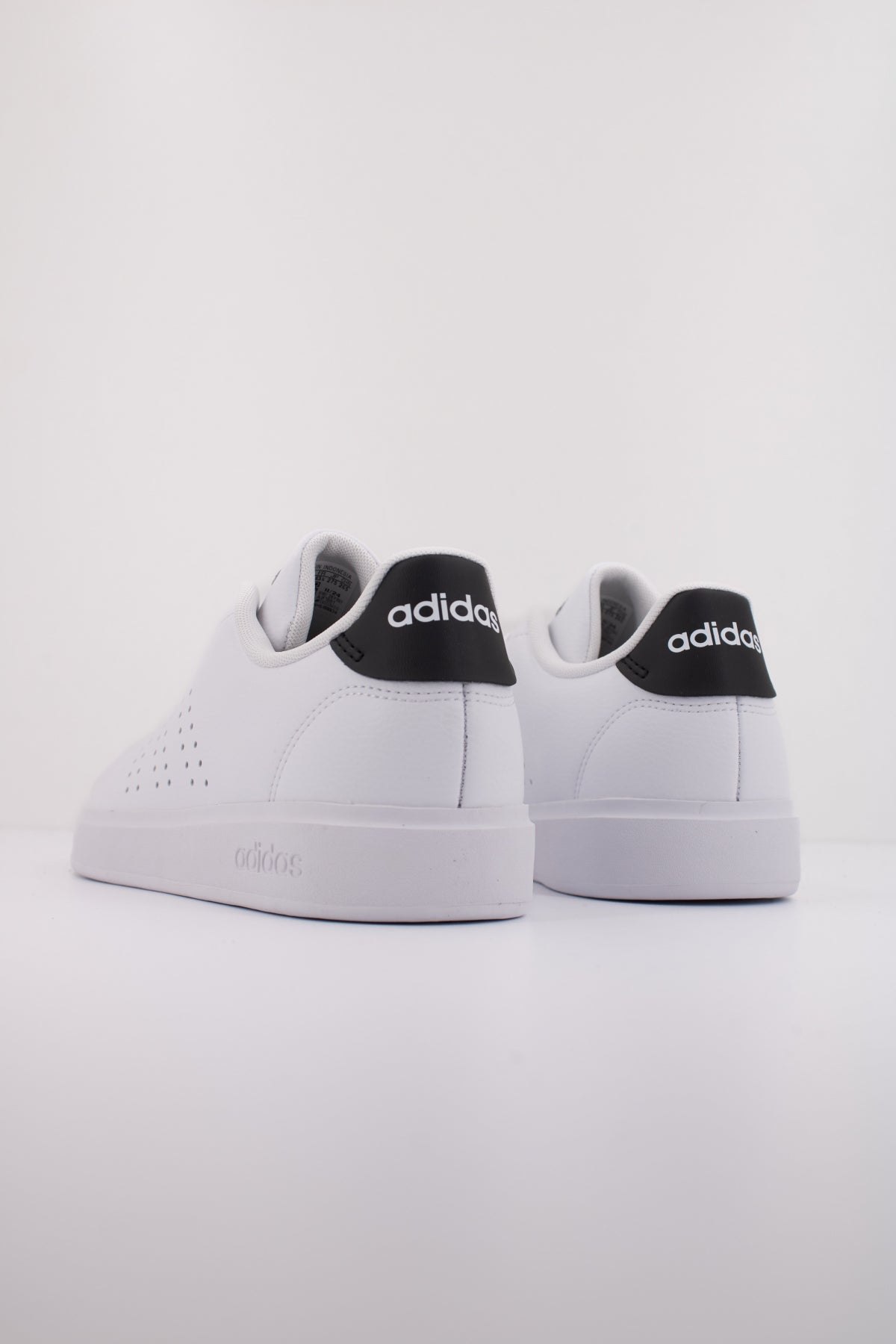 ADIDAS ADVANTAGE . en color BLANCO (4)