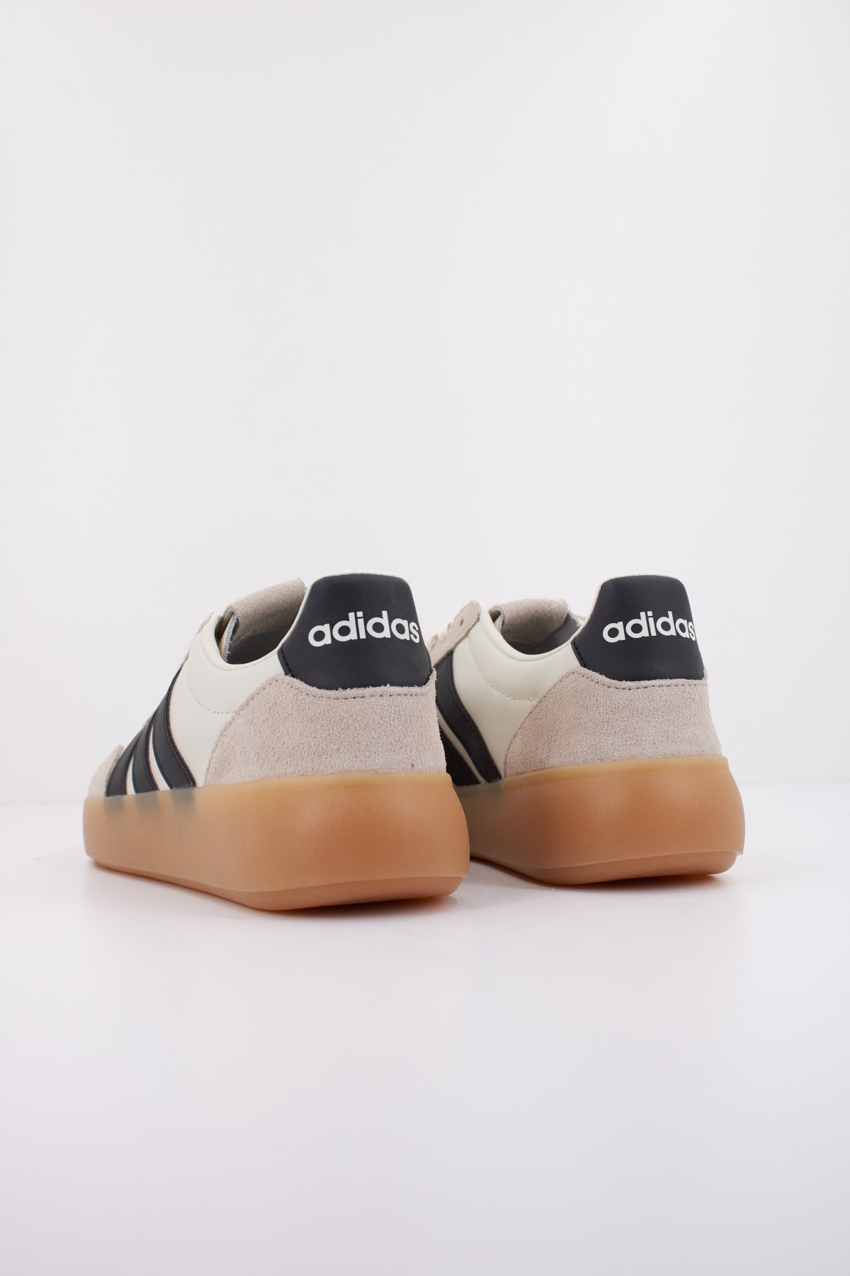 ADIDAS BARREDA DECODE LUX en color BLANCO (4)