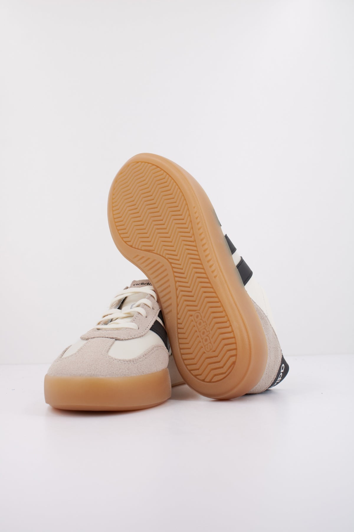 ADIDAS BARREDA DECODE LUX en color BLANCO (5)