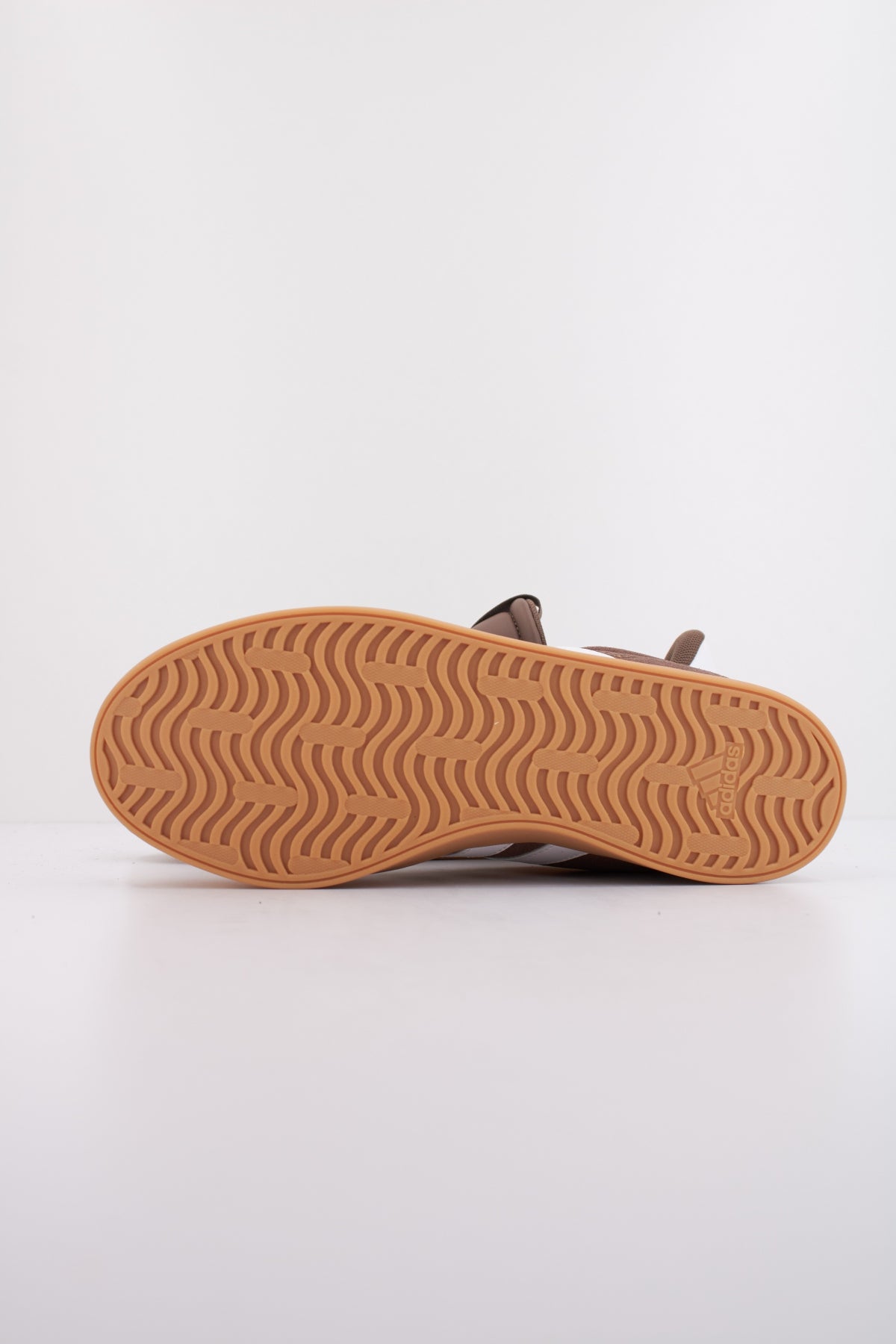ADIDAS VL COURT . en color MARRON (5)