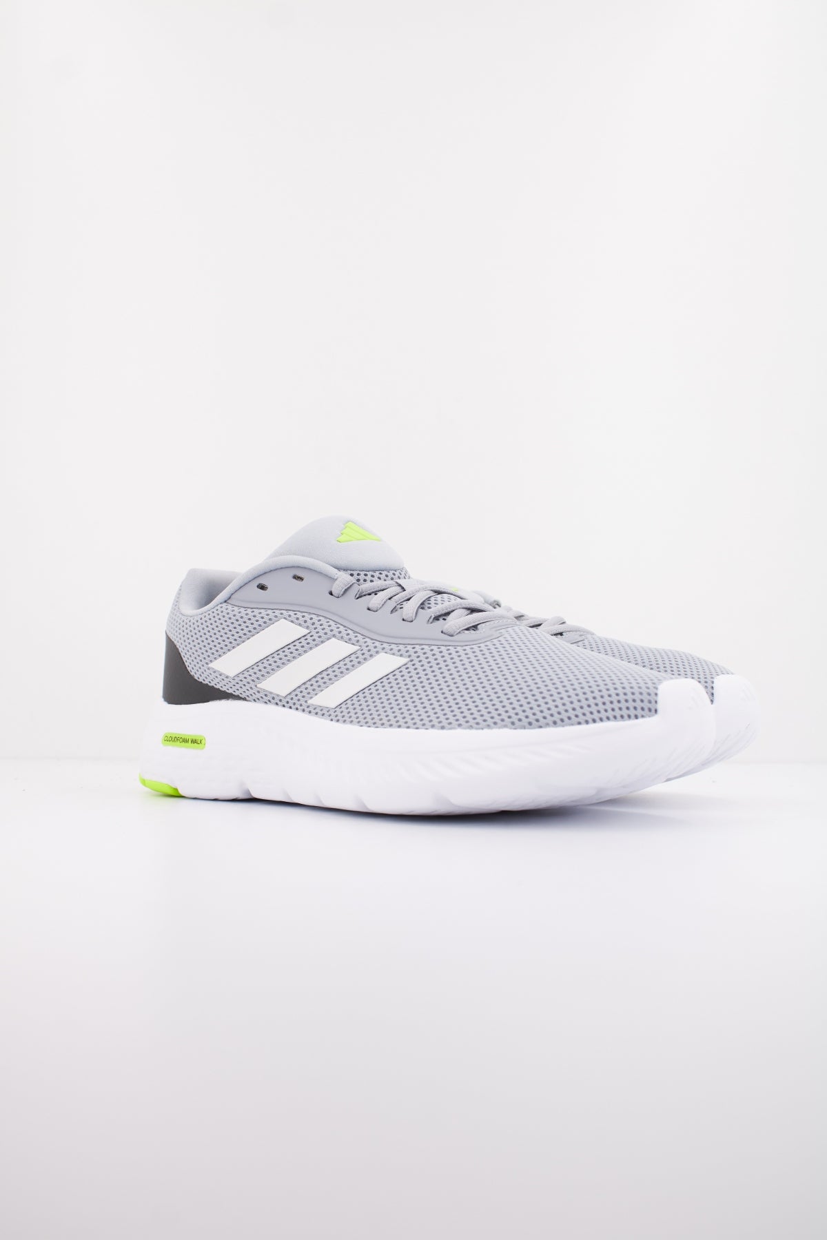 ADIDAS CLOUDFOAM MOVE en color GRIS (2)
