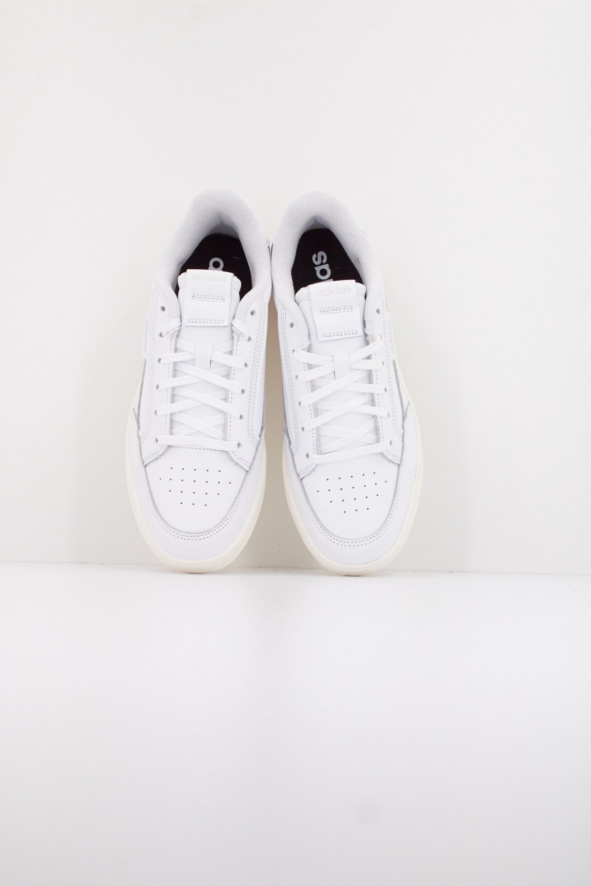 ADIDAS ASPYRE en color BLANCO  (3)