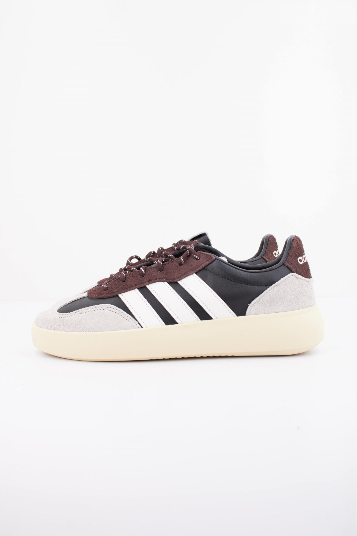 ADIDAS BARREDA DECODE LUX en color NEGRO (1)
