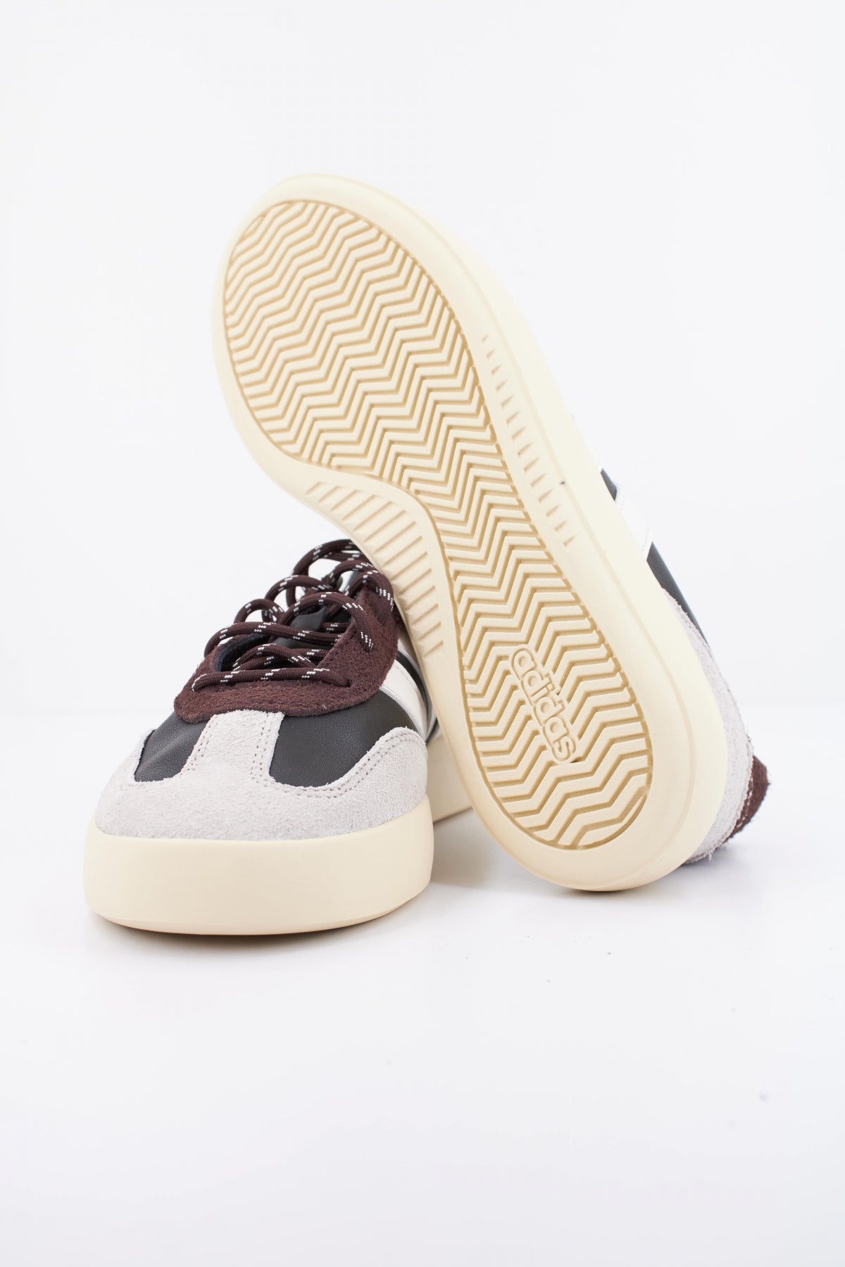 ADIDAS BARREDA DECODE LUX en color NEGRO (5)