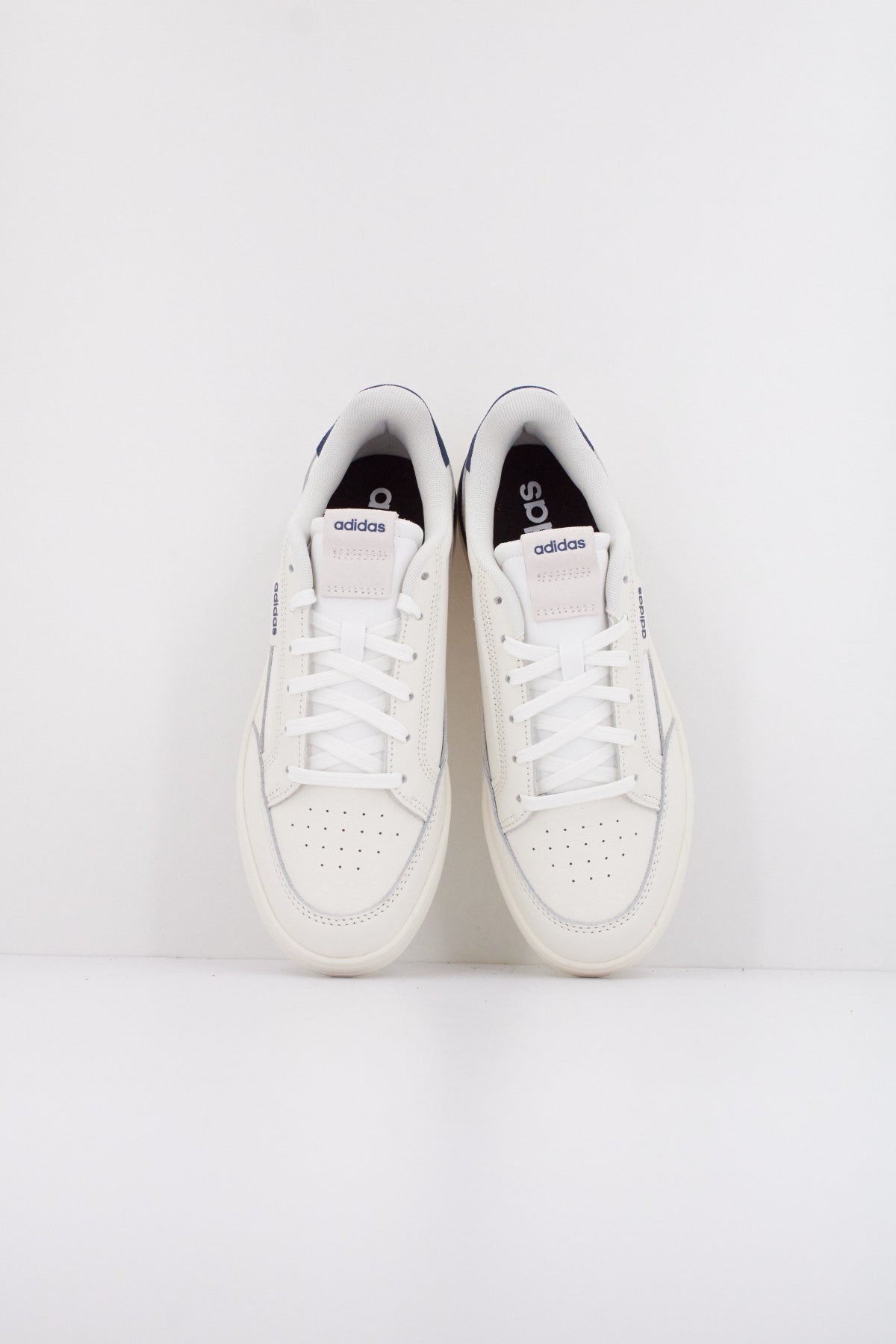 ADIDAS ASPYRE en color BLANCO  (3)