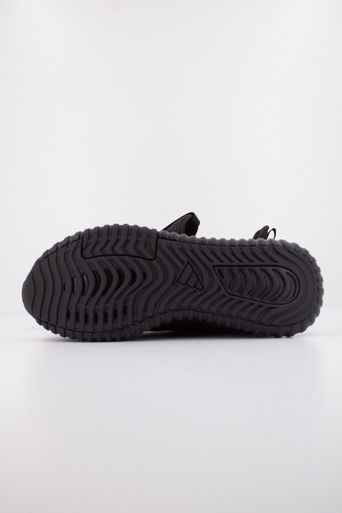 ADIDAS KAPTIR . en color NEGRO (5)