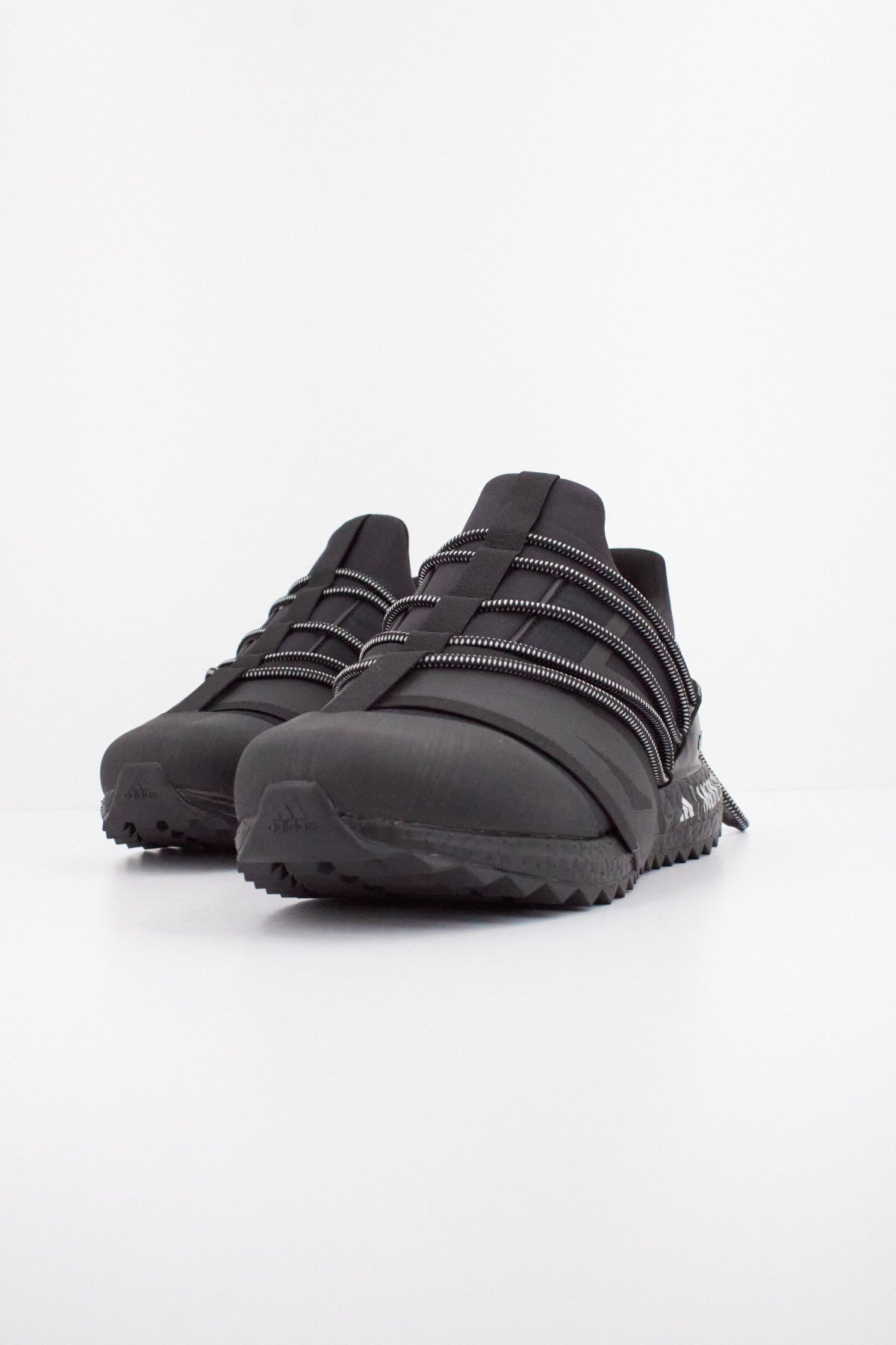 ADIDAS JP en color NEGRO (2)