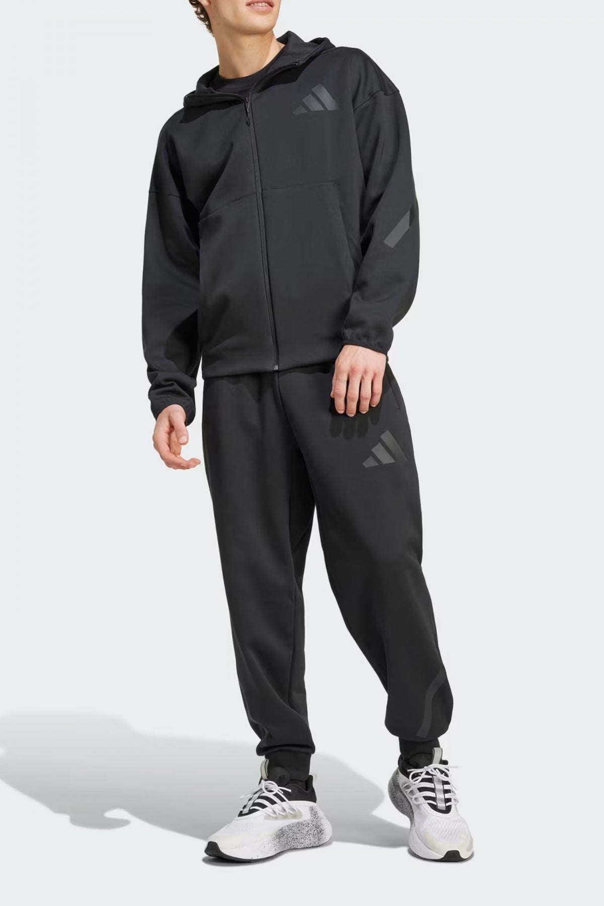 ADIDAS JE M Z.N.E. FZ en color NEGRO (4)