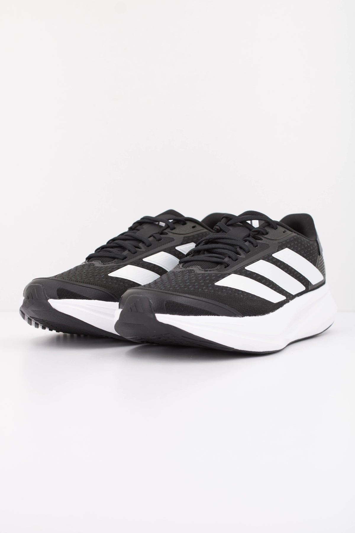 ADIDAS DURAMO SL M en color NEGRO (2)