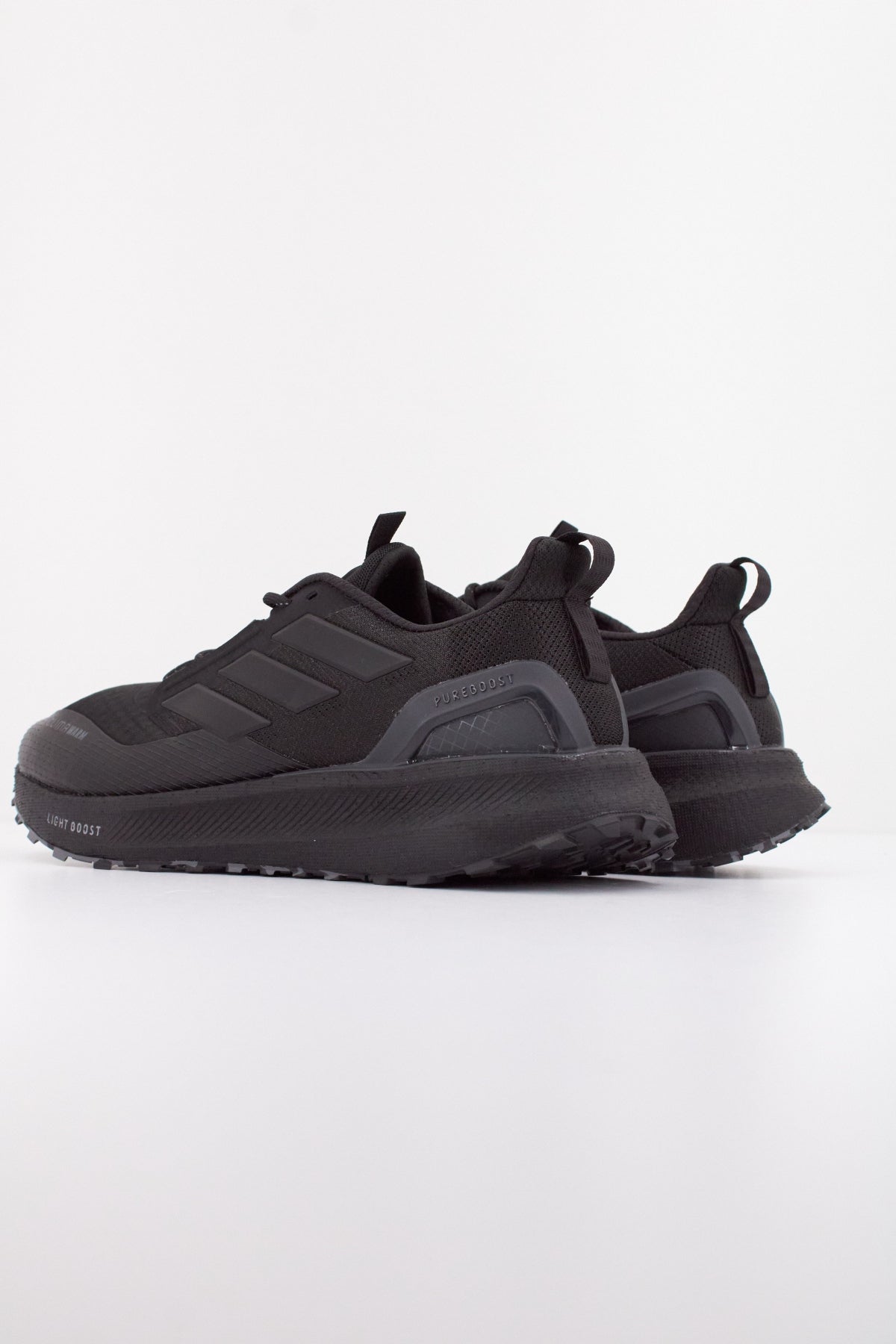 ADIDAS PUREBOOST CLIMAWA en color NEGRO (5)