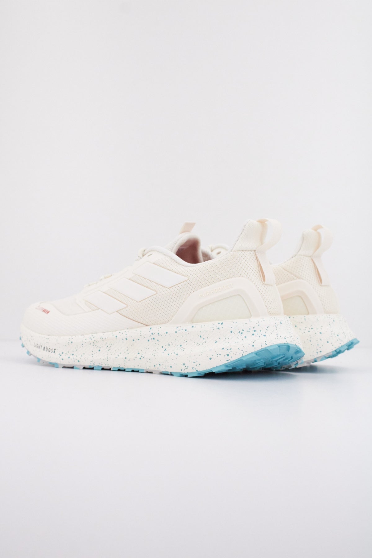 ADIDAS PUREBOOST CLIMAWA en color BEIS (4)