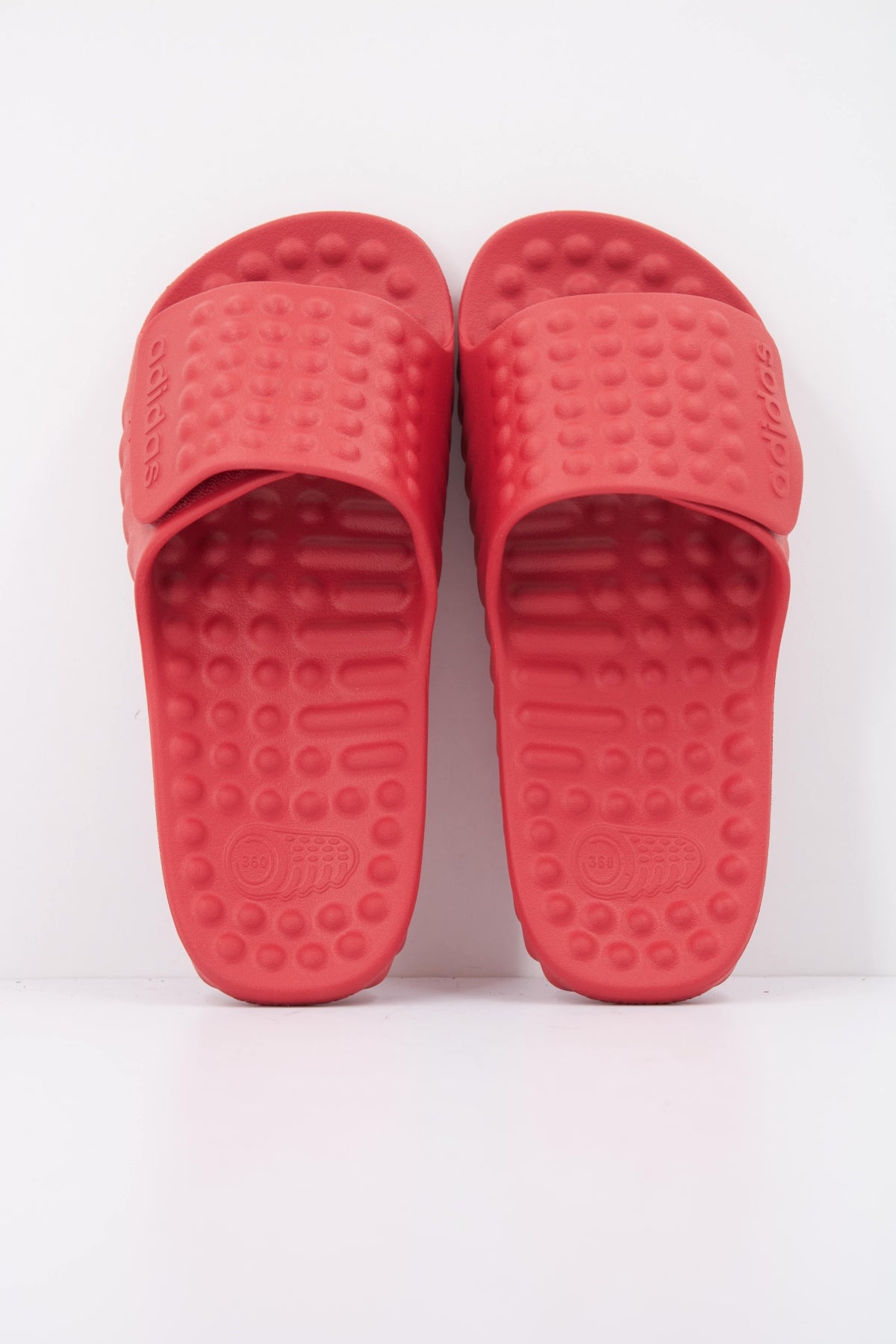 ADIDAS ADISSAGE REC en color ROJO (3)
