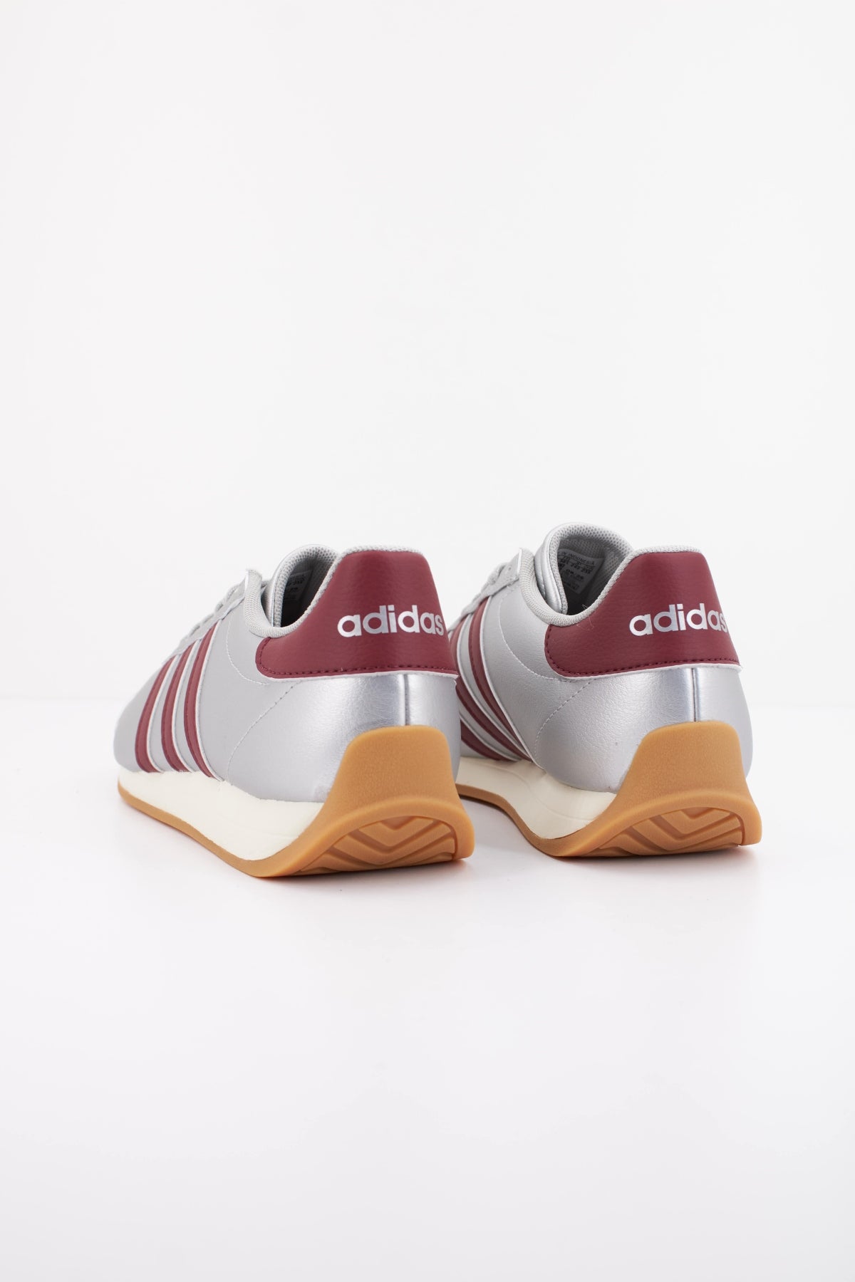 ADIDAS RUNVISTA en color PLATA (4)