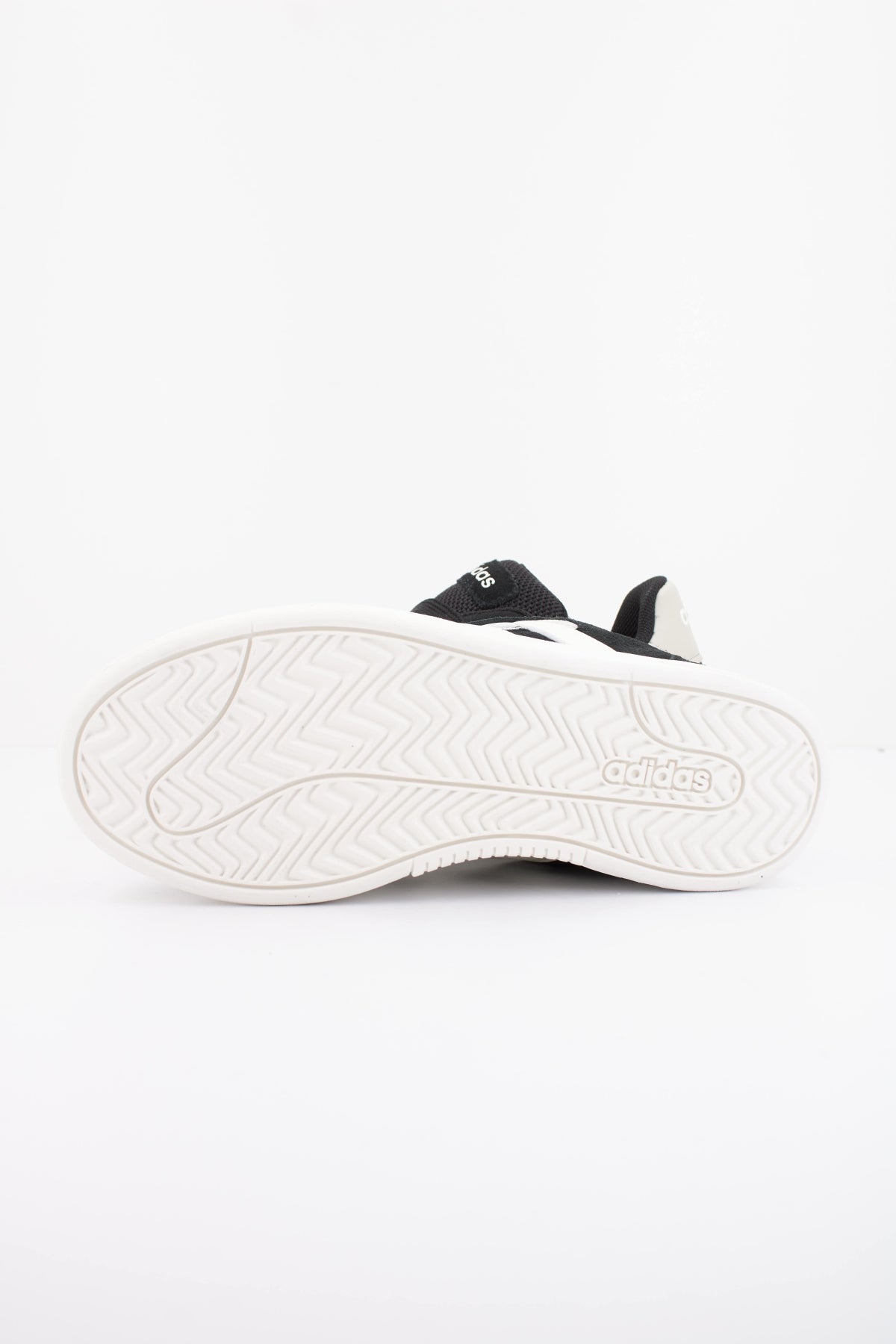 ADIDAS GC ALPHA SK en color NEGRO (5)