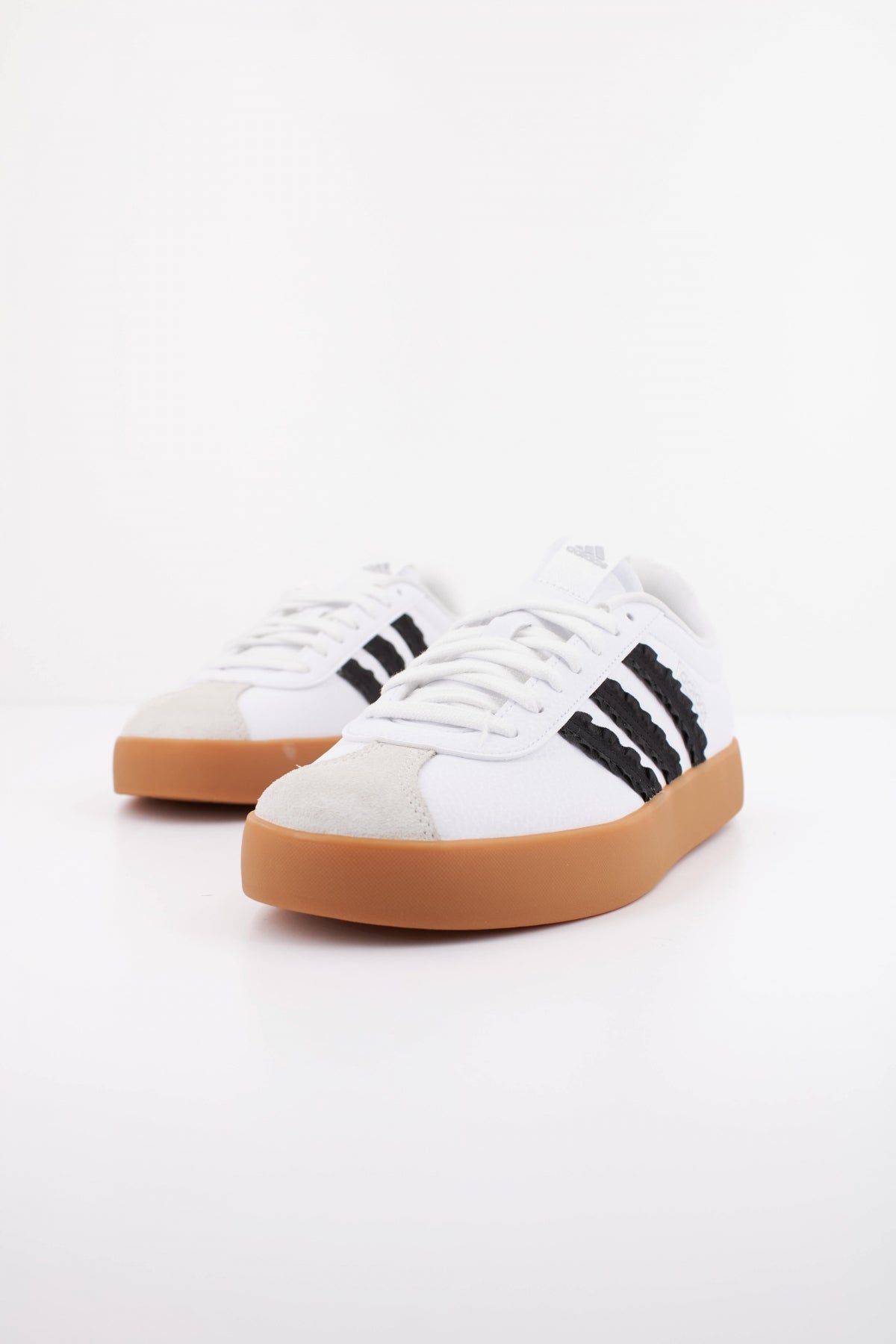 ADIDAS VL COURT . en color BLANCO (2)