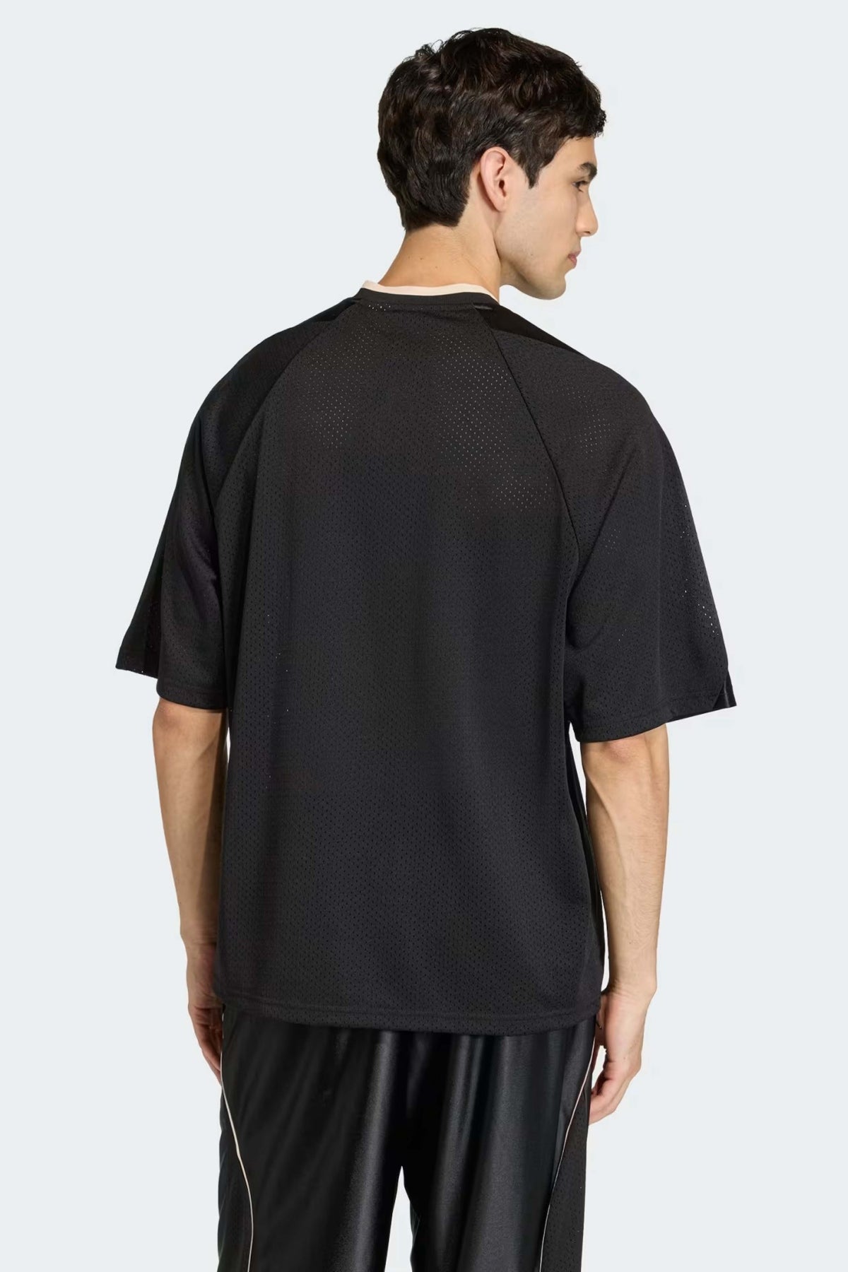 ADIDAS JZ M en color NEGRO (2)