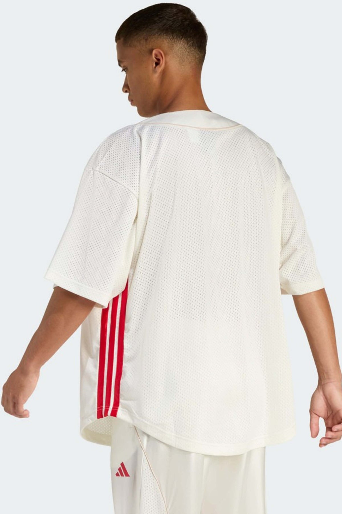 ADIDAS JZ en color BEIS (2)