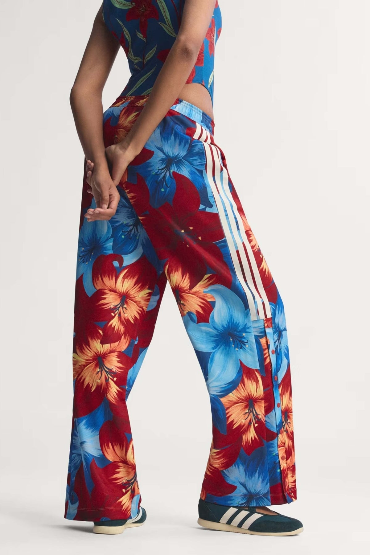 ADIDAS KD FARM en color FLORAL (2)